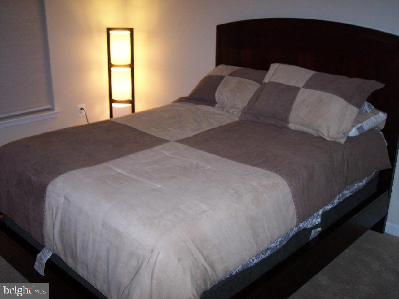 THE RESERVE CONDOMINIUMS - Residential Lease