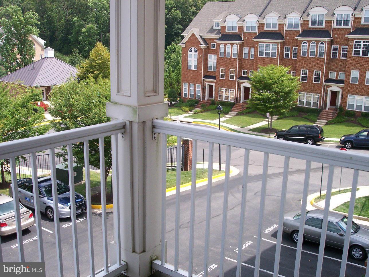 THE RESERVE CONDOMINIUMS - Residential Lease