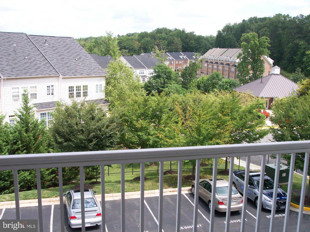 THE RESERVE CONDOMINIUMS - Residential Lease