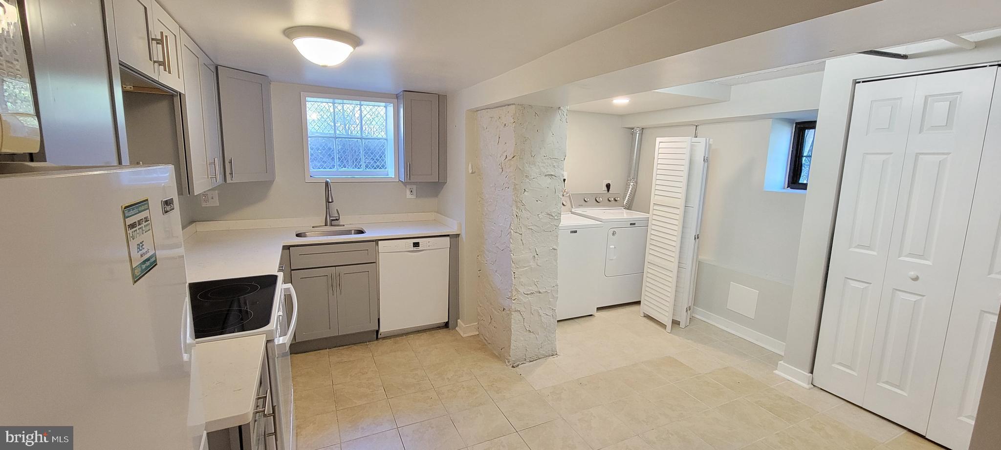 CEDARCROFT HISTORIC DISTRICT - Residential Lease