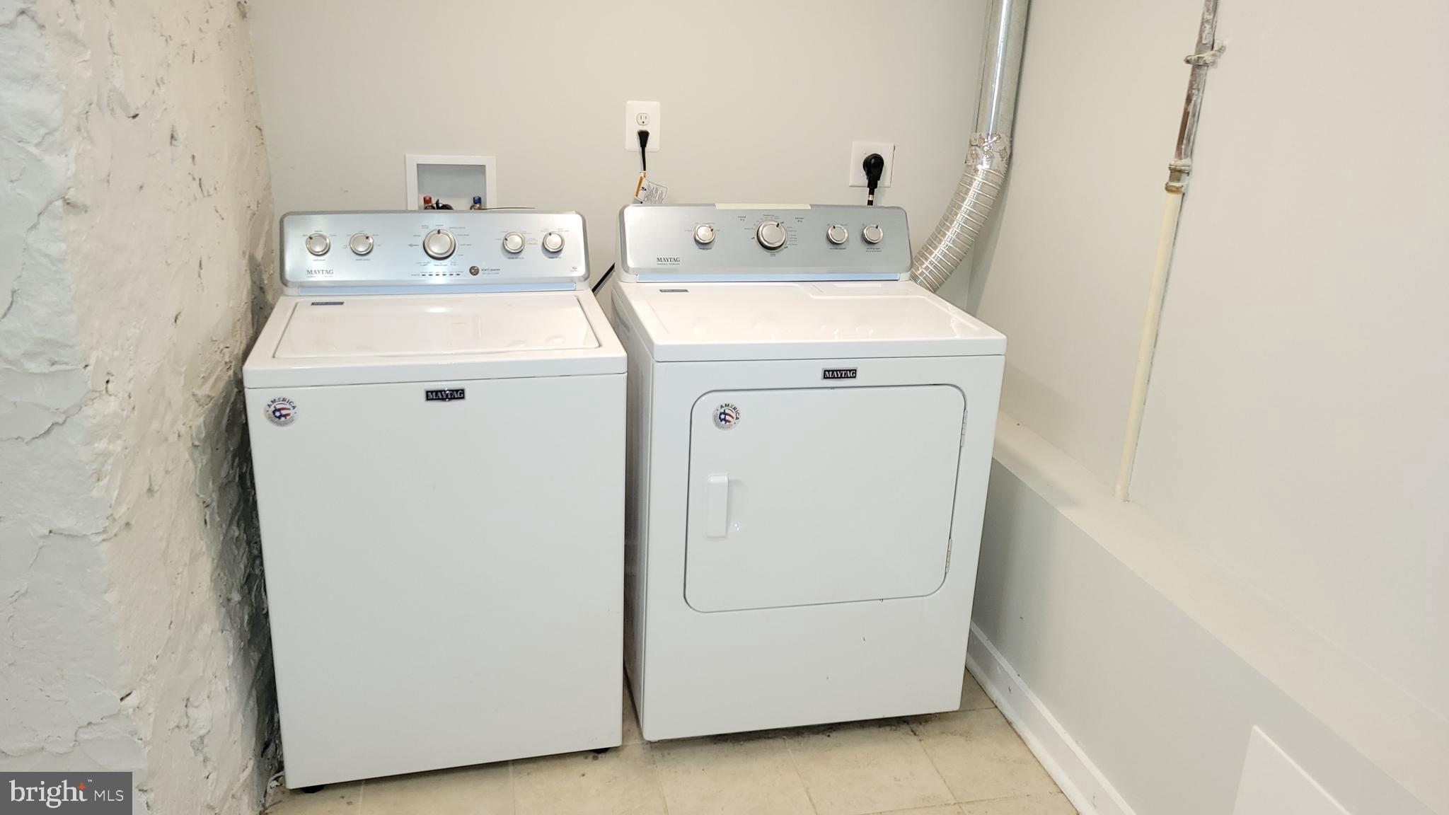 CEDARCROFT HISTORIC DISTRICT - Residential Lease