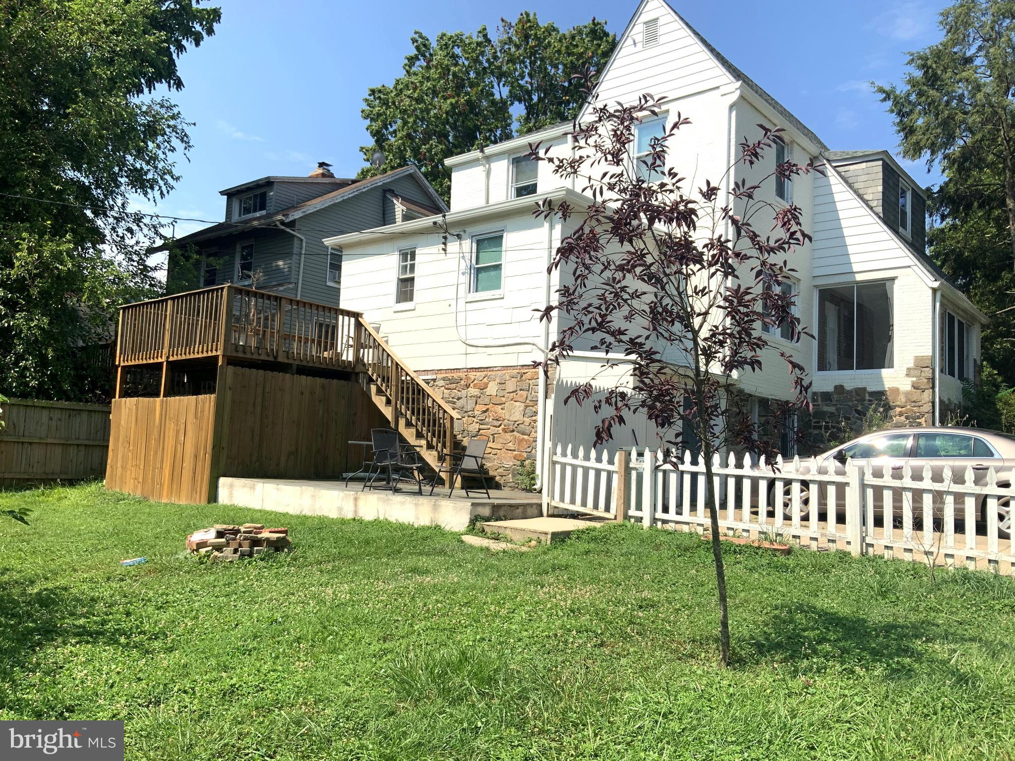 CEDARCROFT HISTORIC DISTRICT - Residential Lease