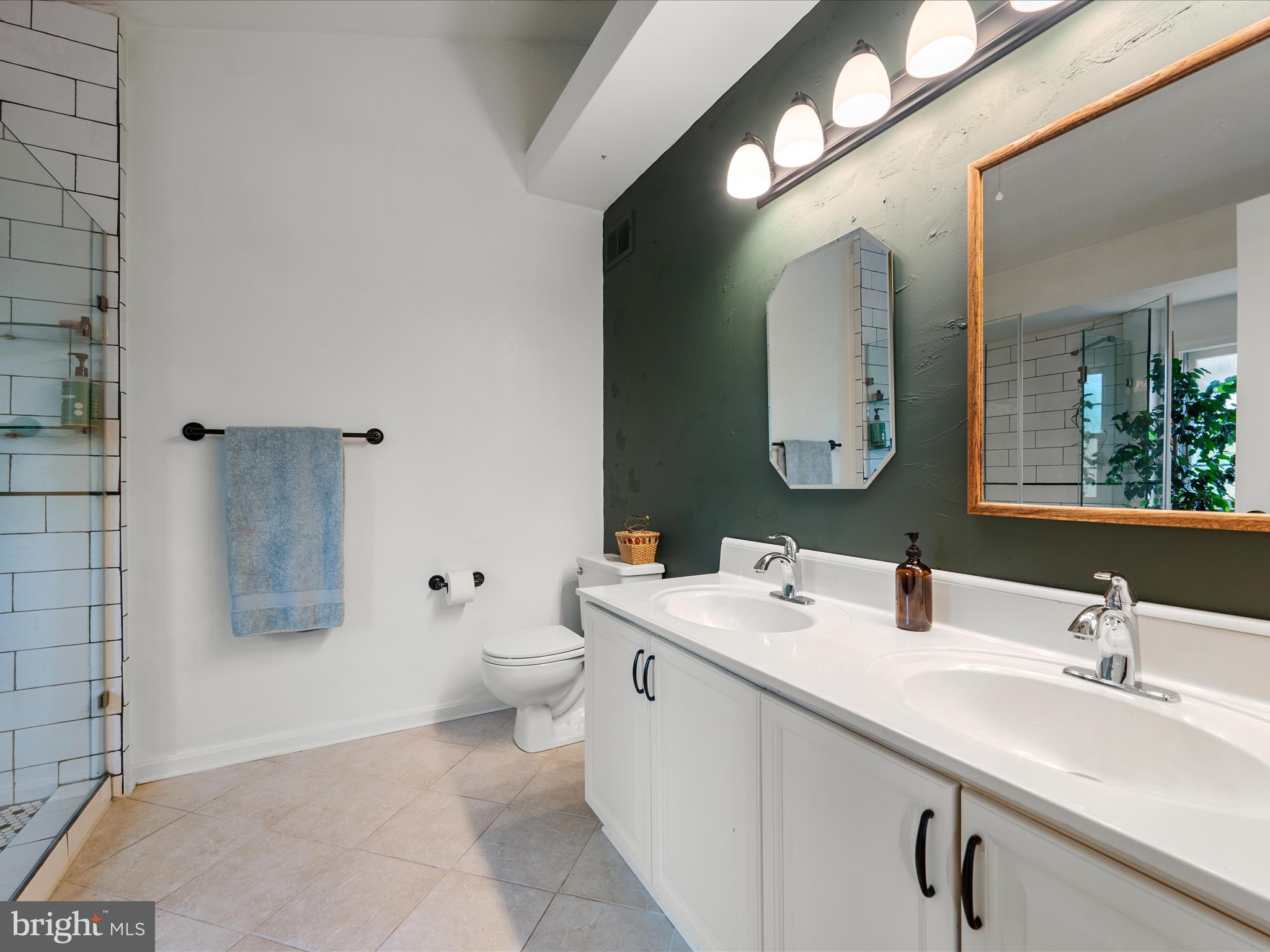 TAVISTOCK FARMS - Residential