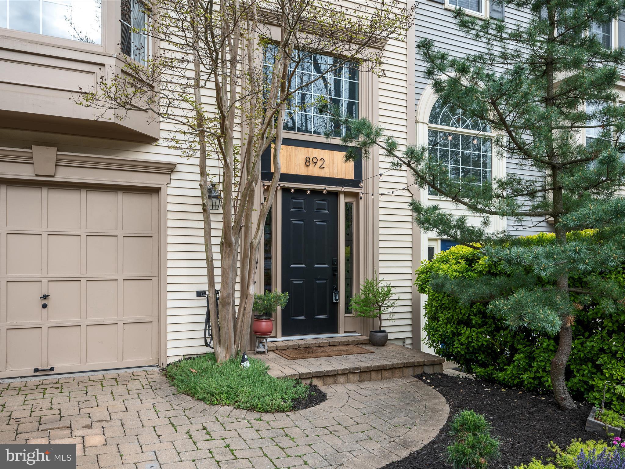 TAVISTOCK FARMS - Residential