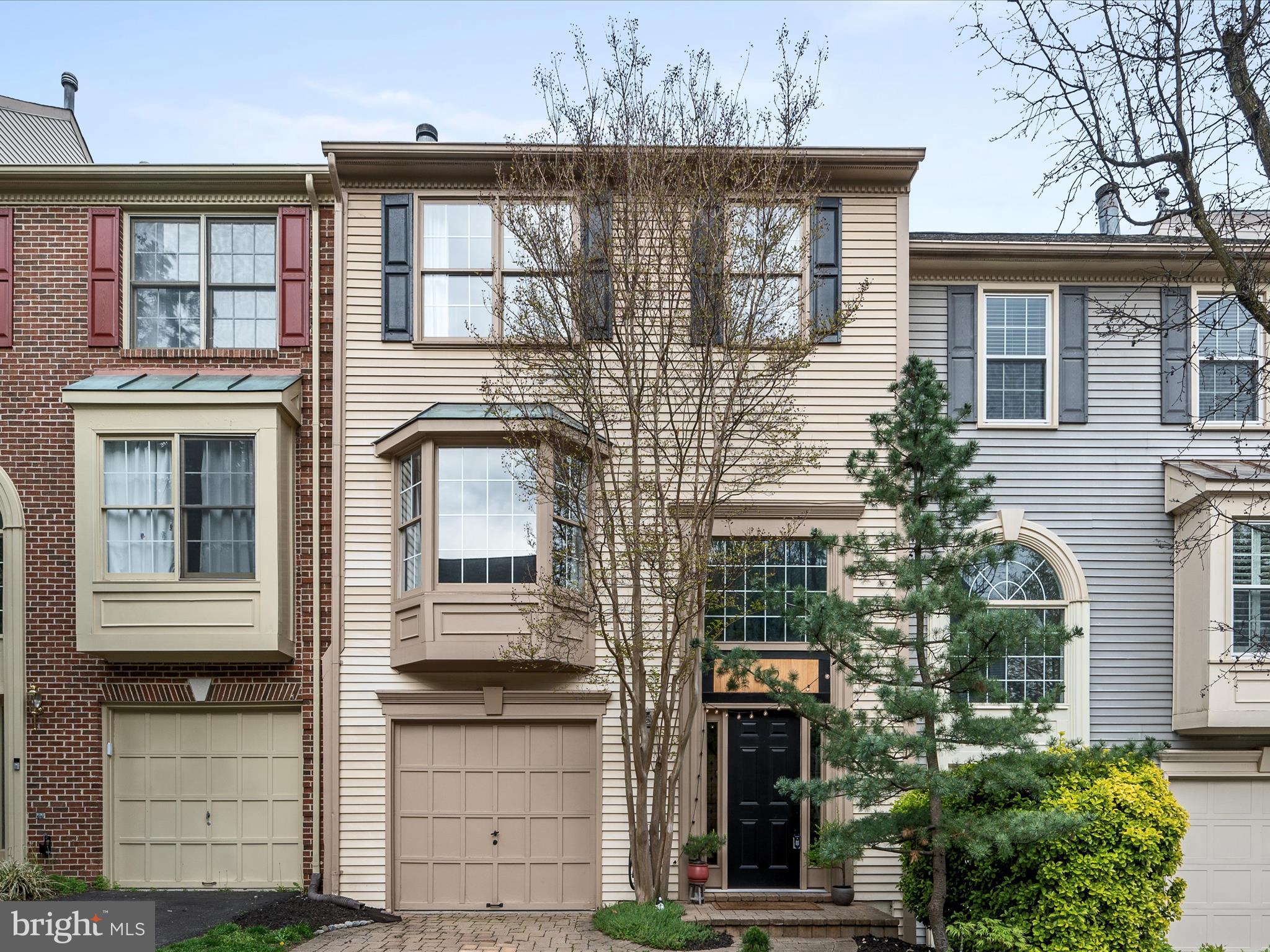 TAVISTOCK FARMS - Residential