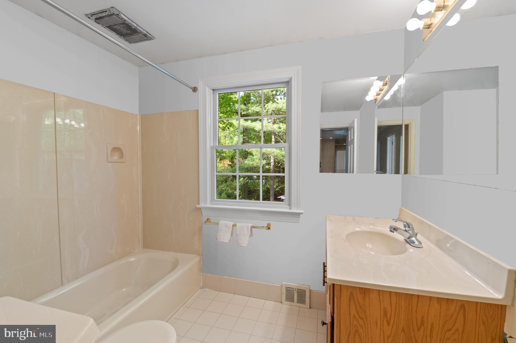 WOODLEA-CONESTOGA - Residential