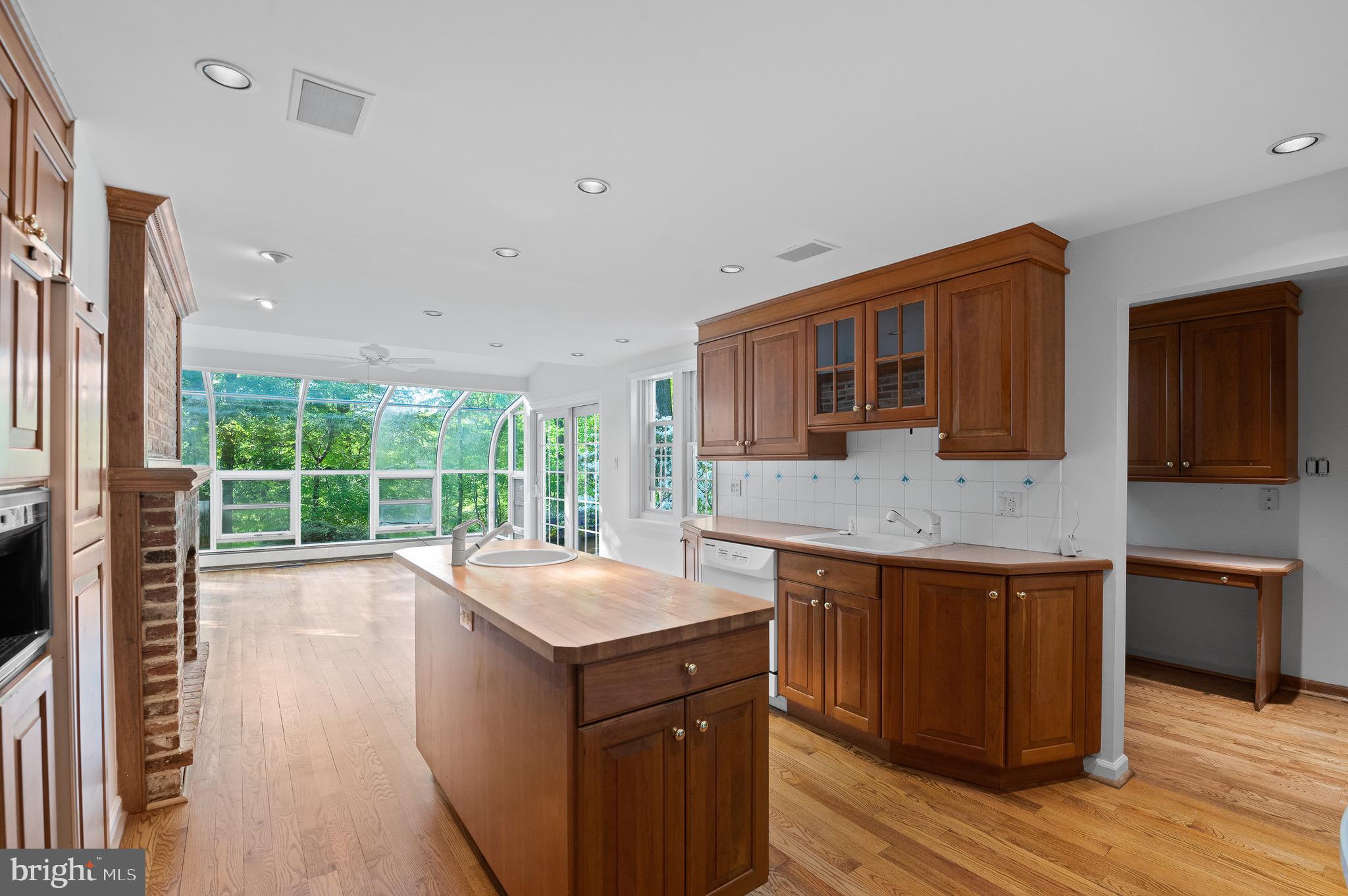 WOODLEA-CONESTOGA - Residential