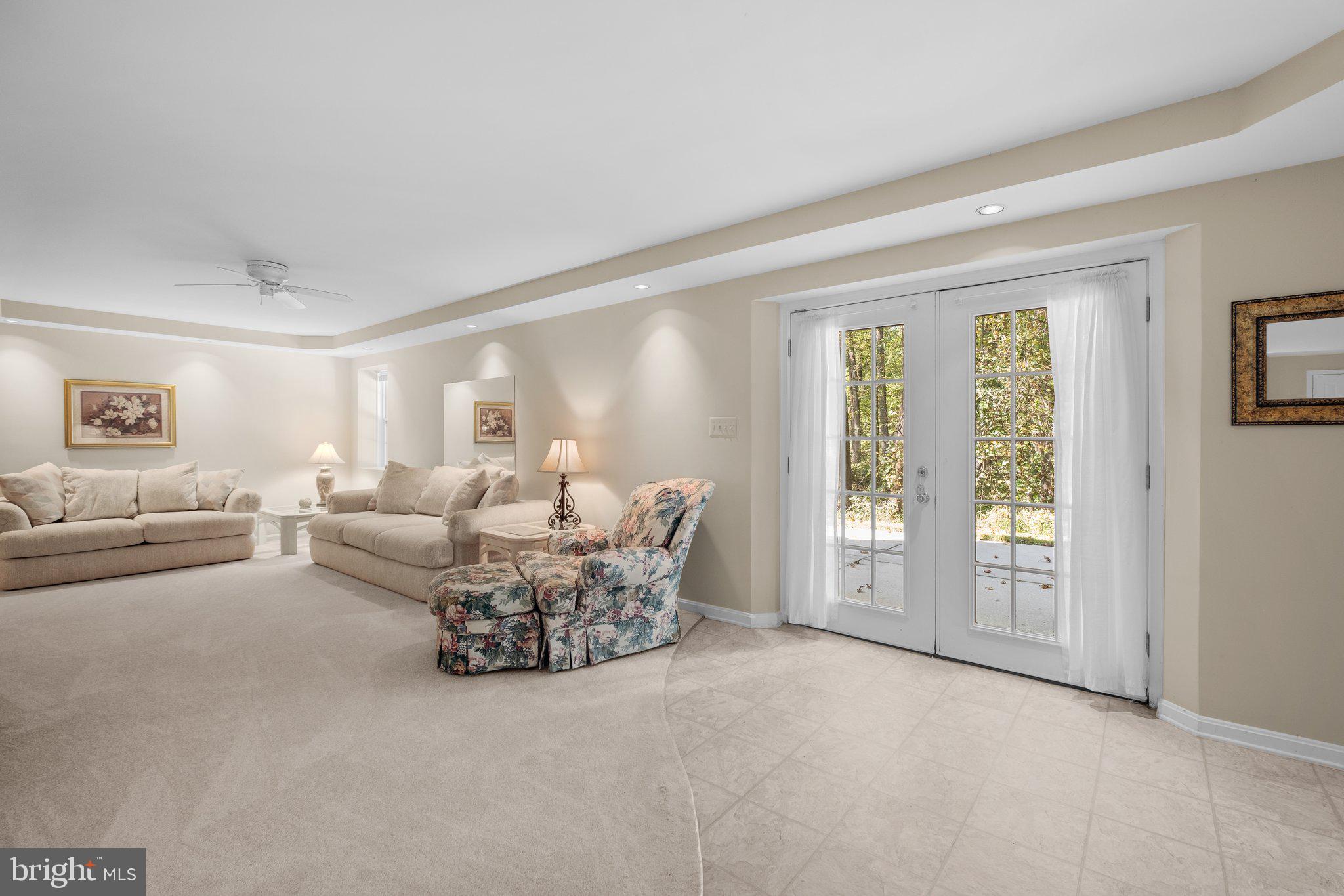 HUNTERS CREEK FARM - Residential