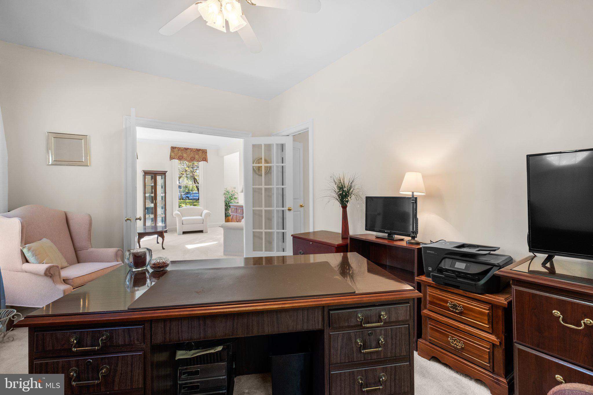 HUNTERS CREEK FARM - Residential