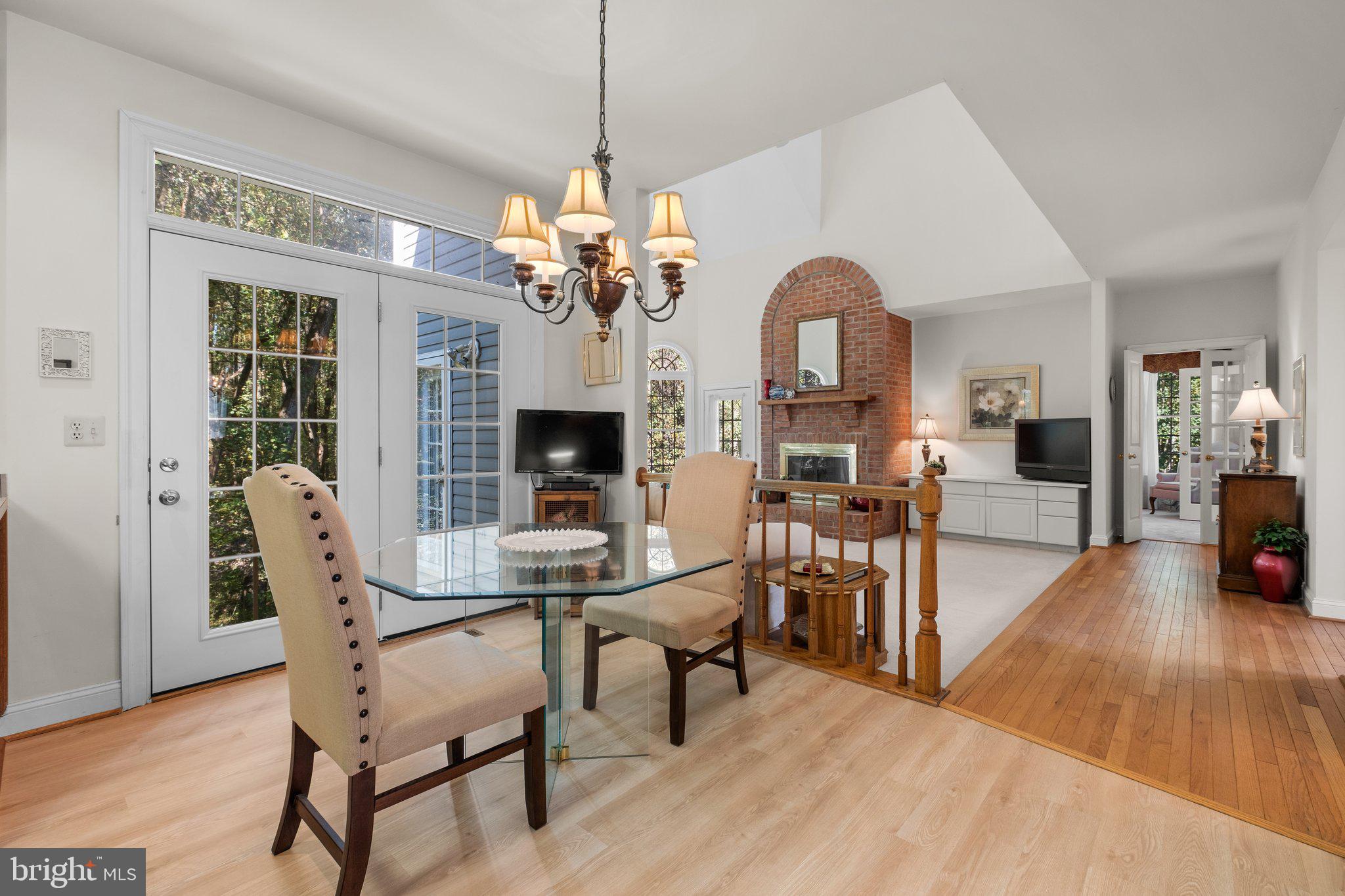 HUNTERS CREEK FARM - Residential