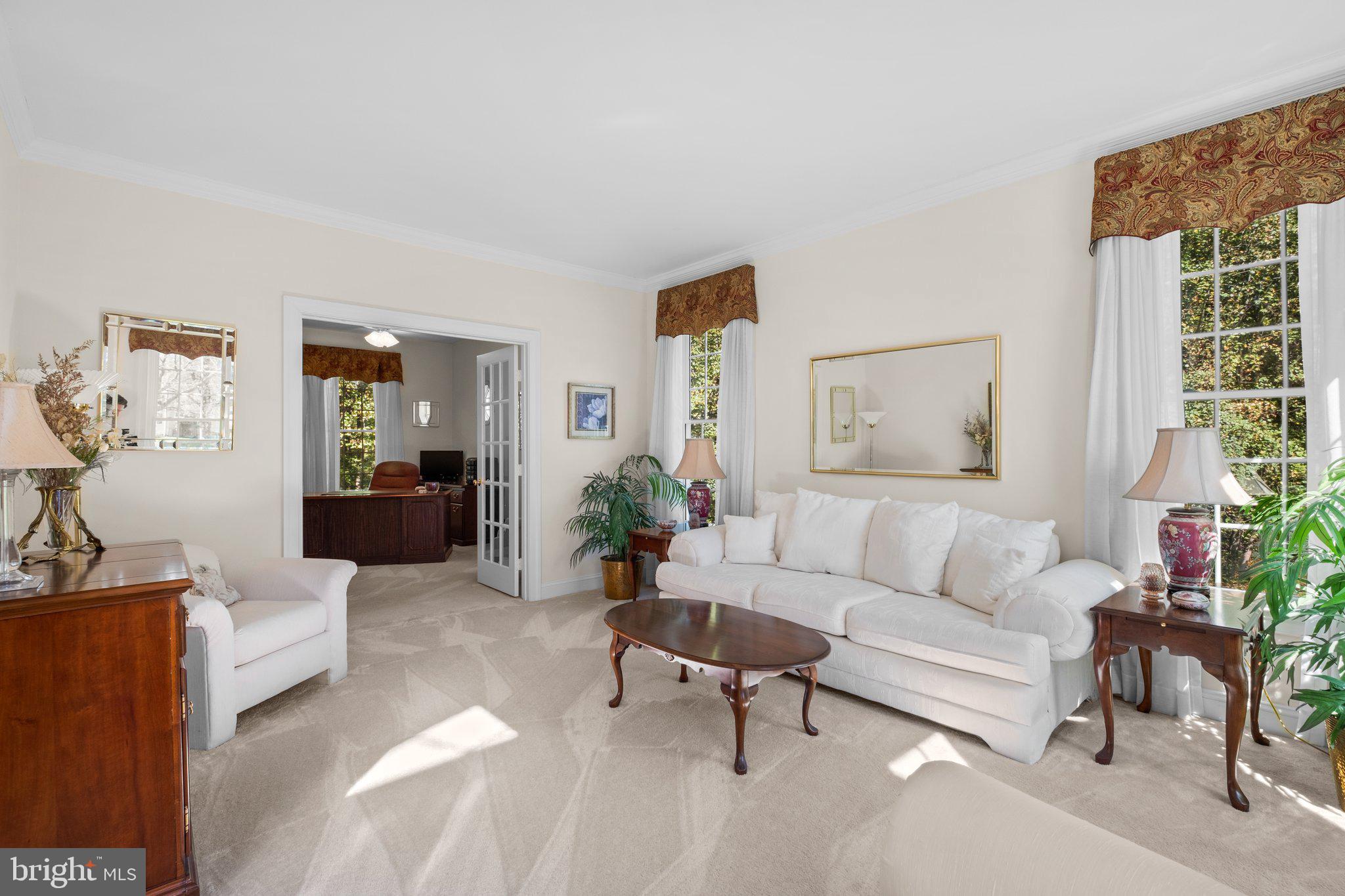 HUNTERS CREEK FARM - Residential