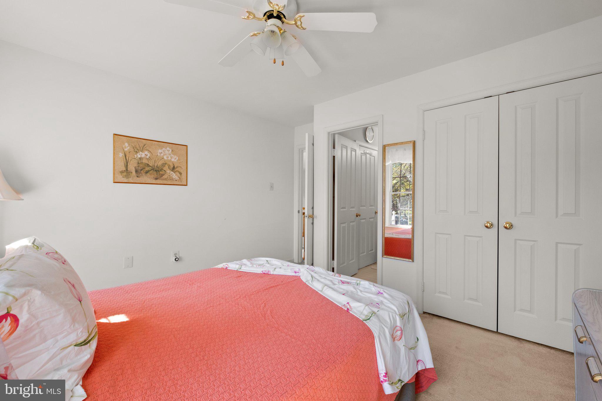 HUNTERS CREEK FARM - Residential