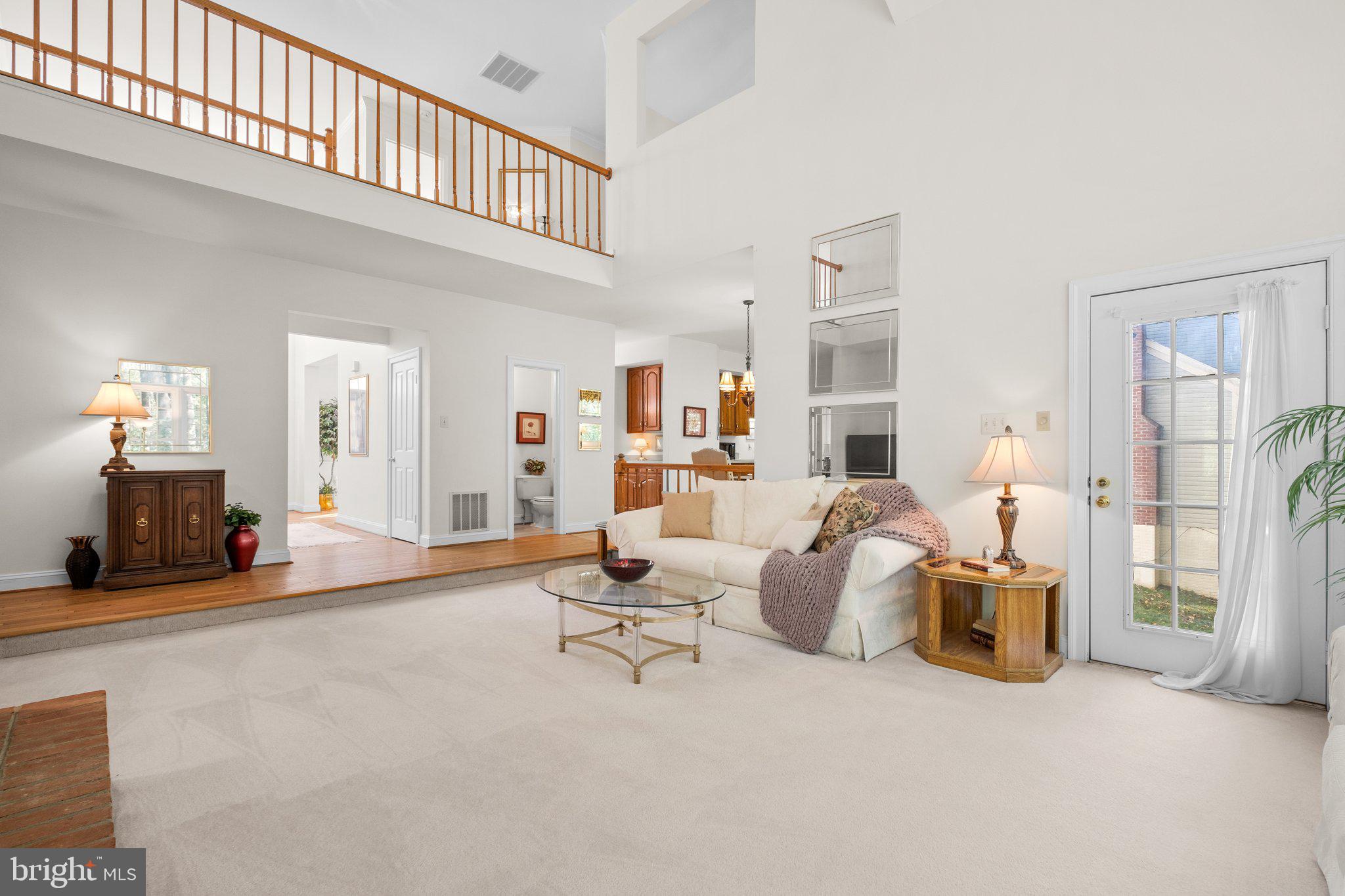 HUNTERS CREEK FARM - Residential