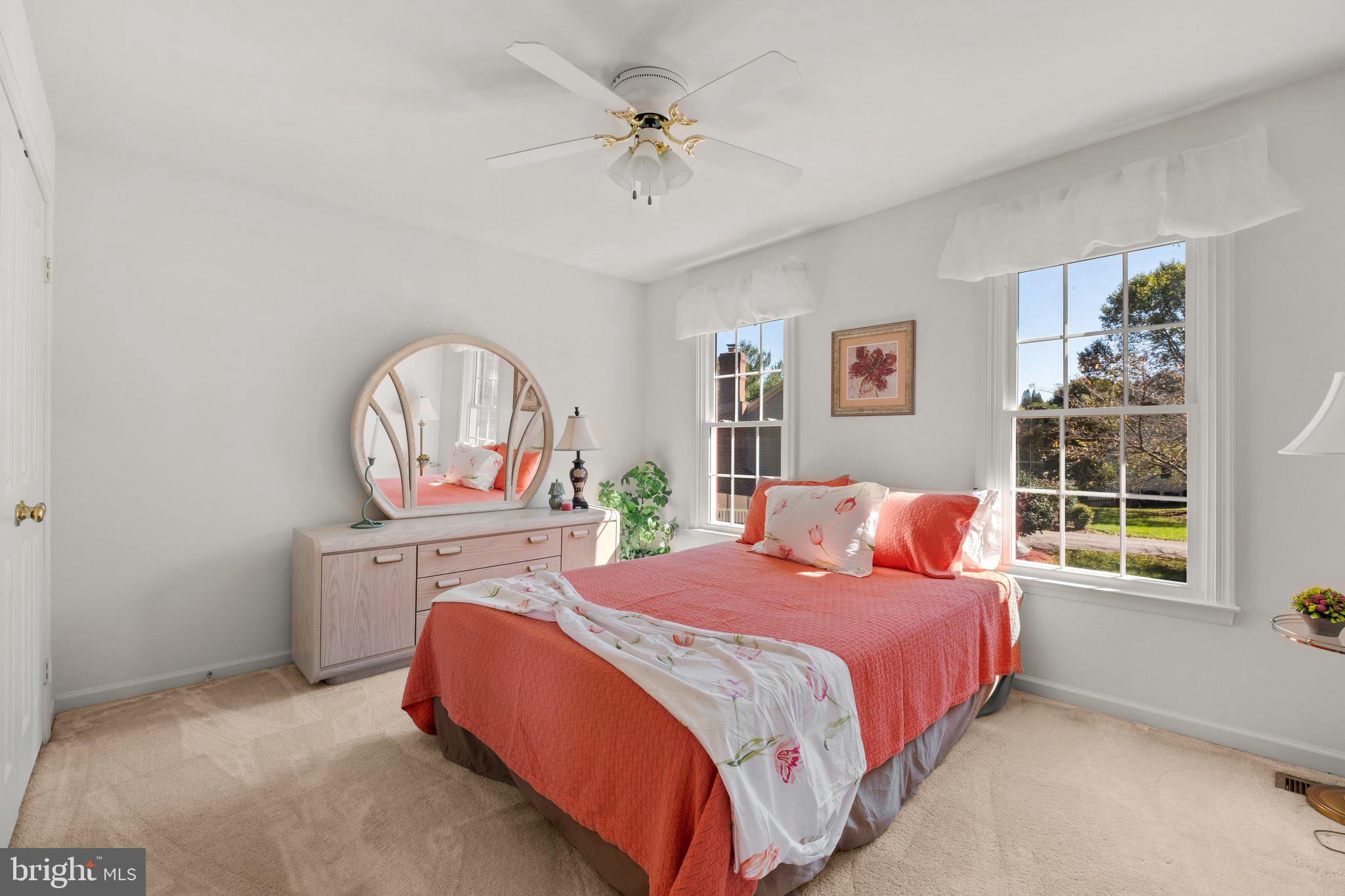 HUNTERS CREEK FARM - Residential