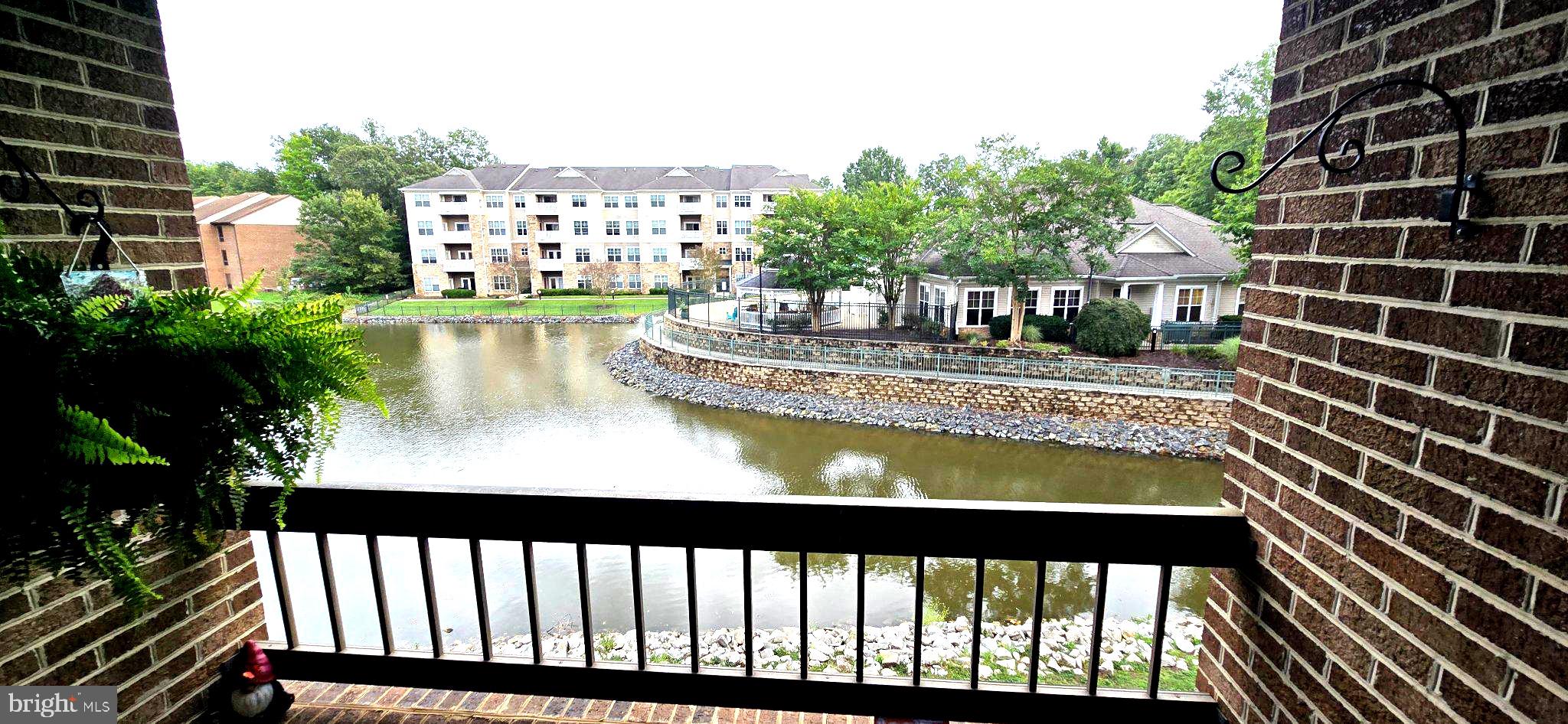 44757 WOODLAKE COURT