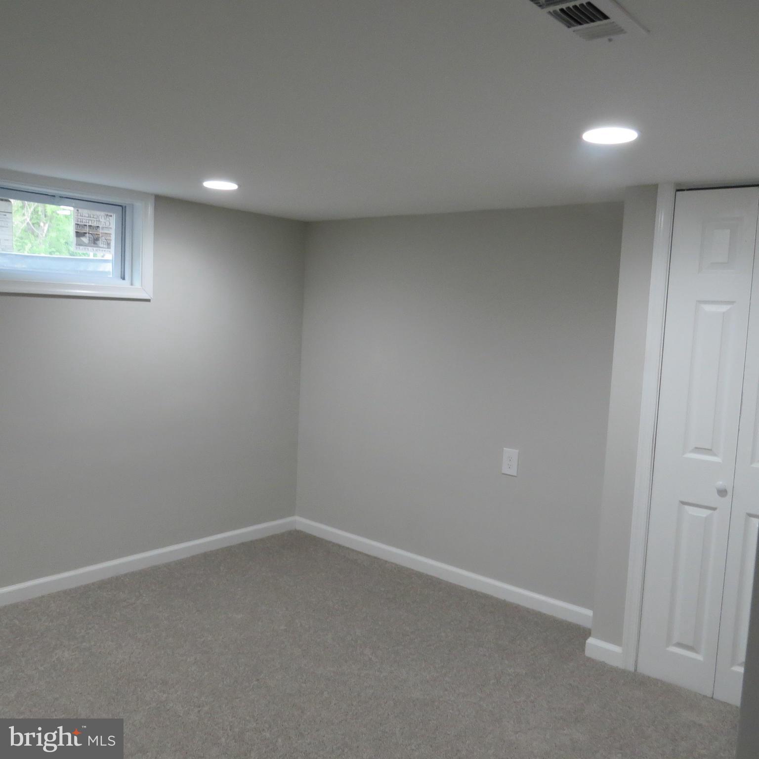 PINE TERRACE - Residential