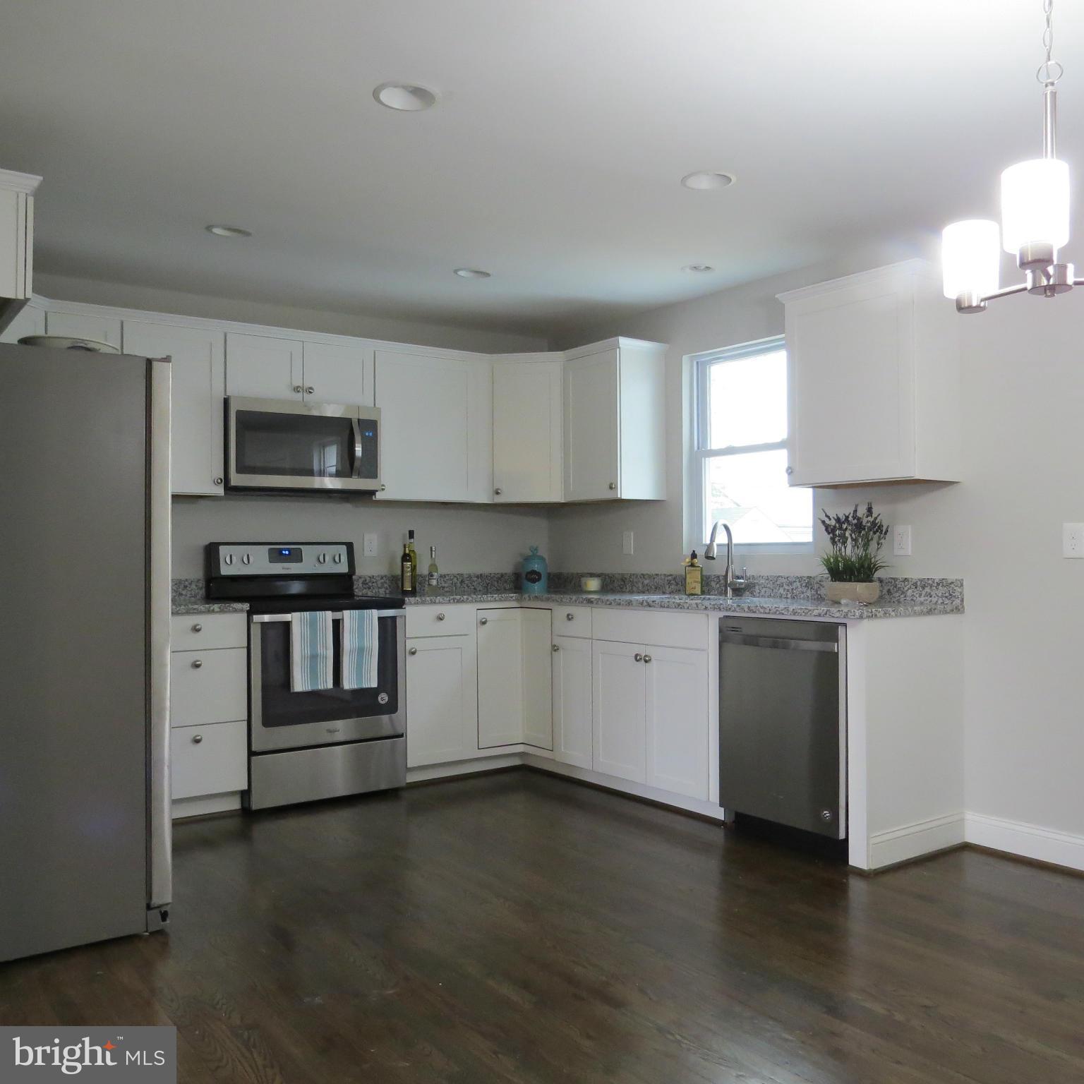 PINE TERRACE - Residential