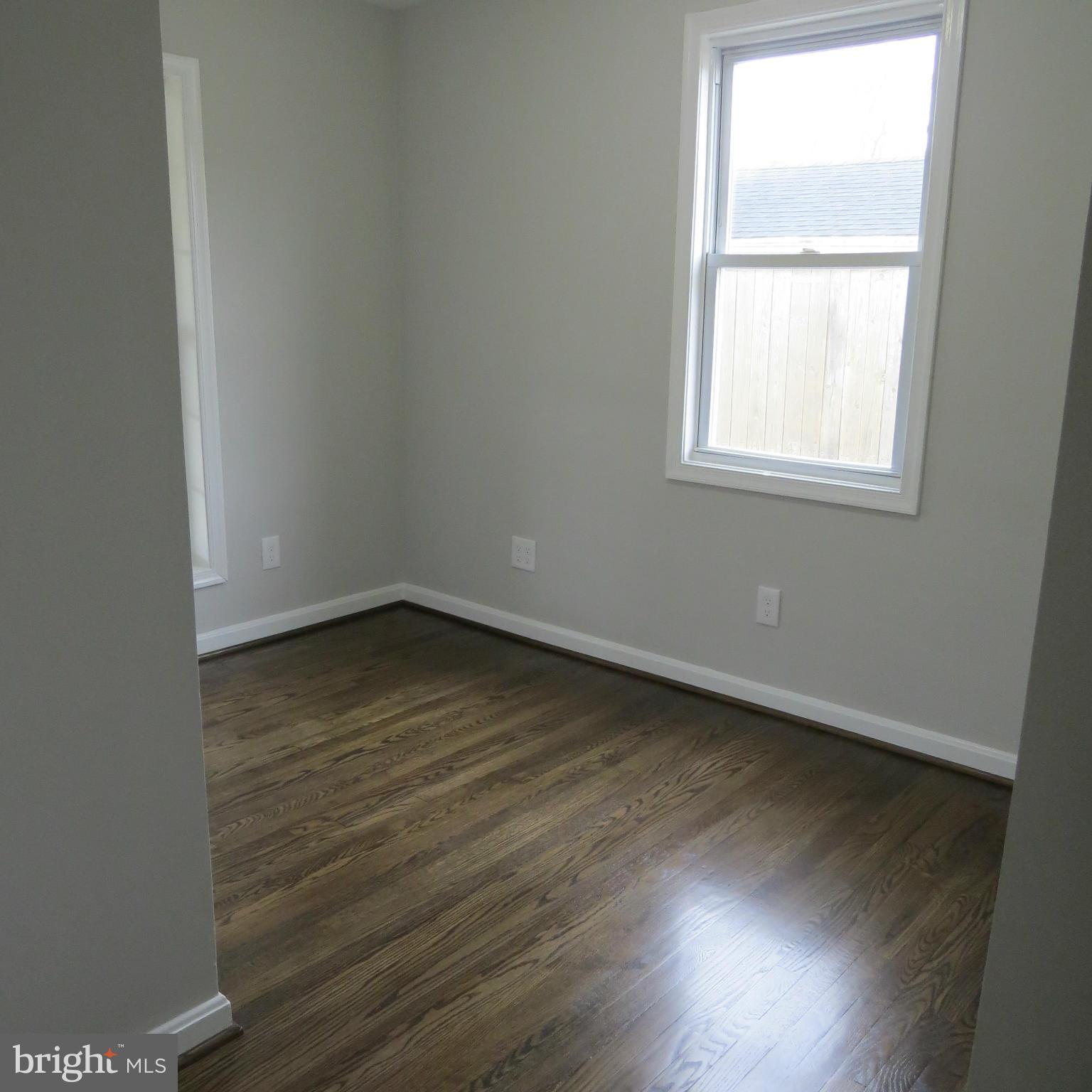 PINE TERRACE - Residential