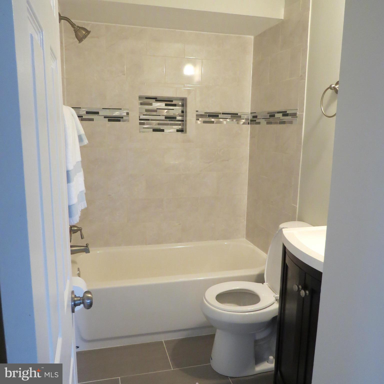 PINE TERRACE - Residential