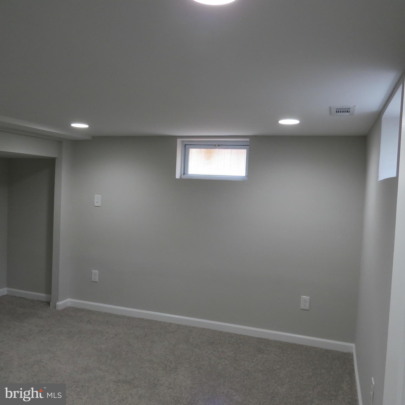 PINE TERRACE - Residential