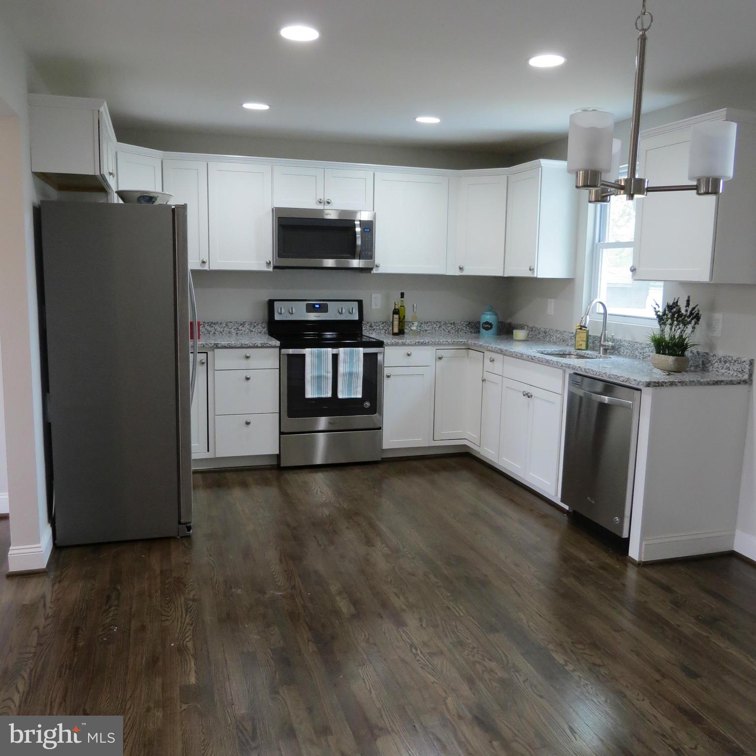 PINE TERRACE - Residential