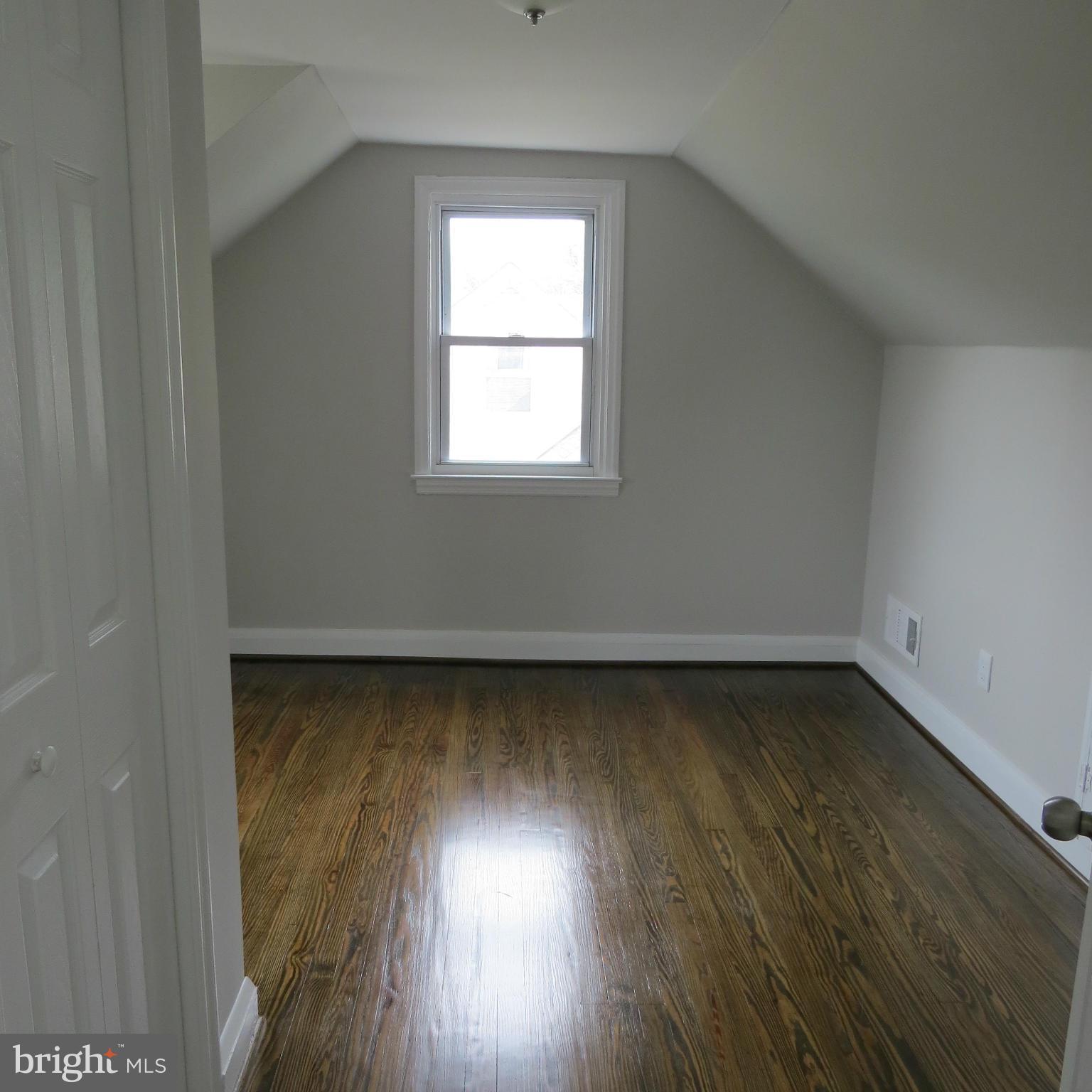 PINE TERRACE - Residential