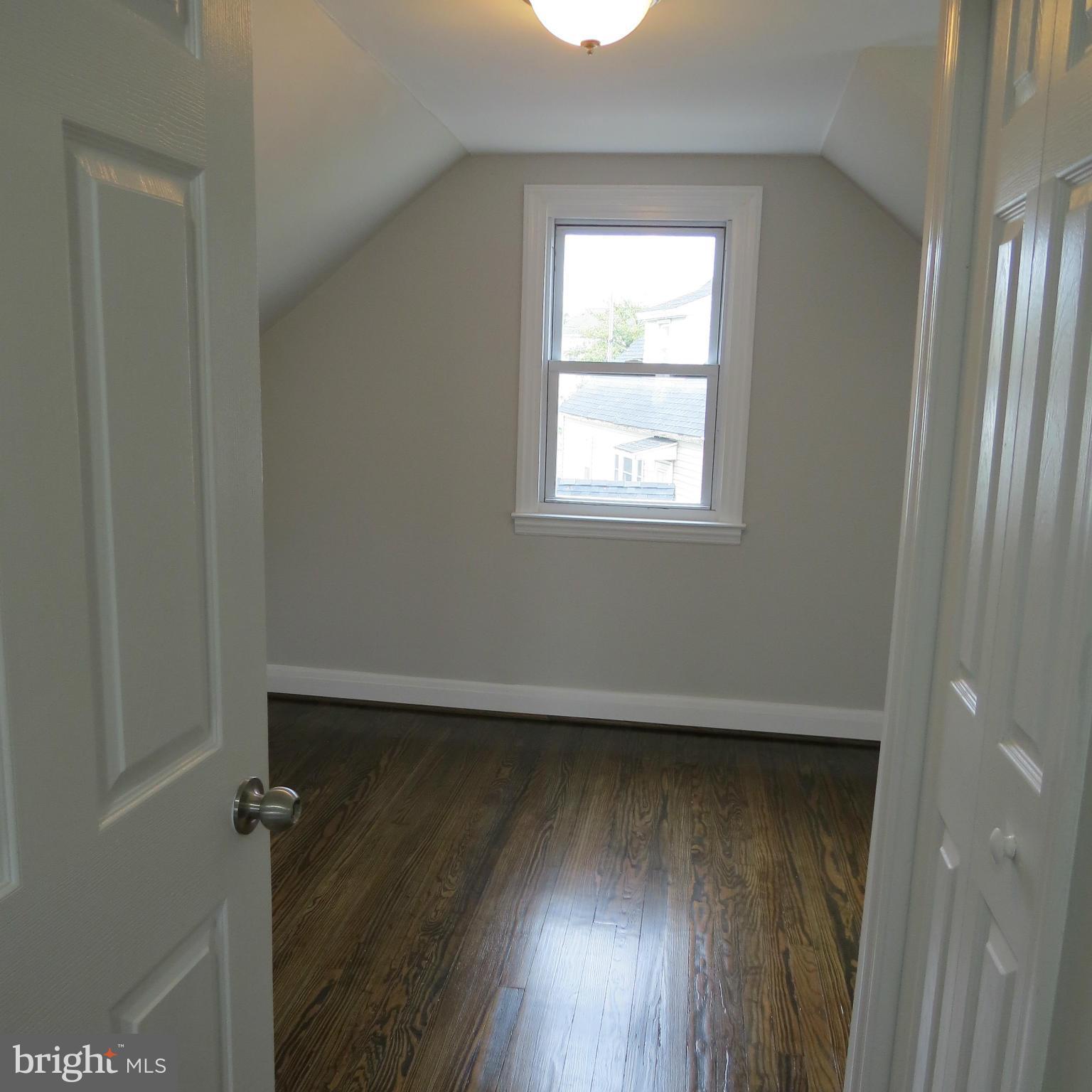 PINE TERRACE - Residential