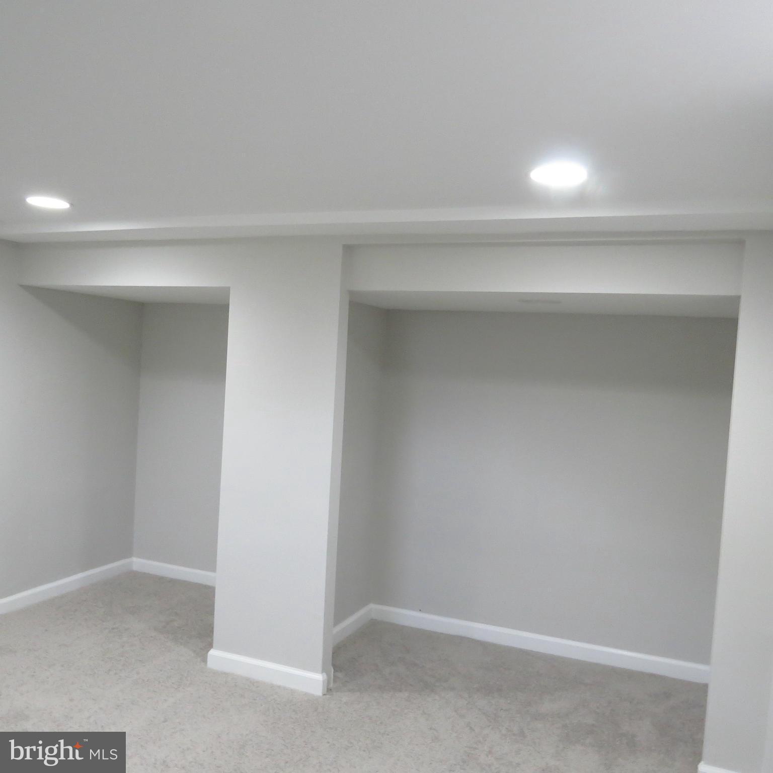 PINE TERRACE - Residential