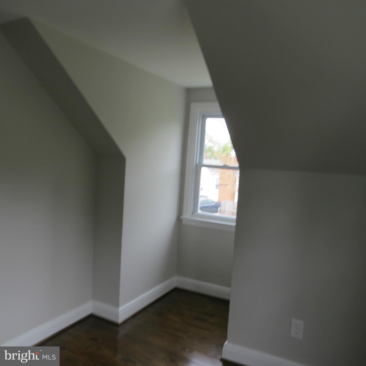 PINE TERRACE - Residential