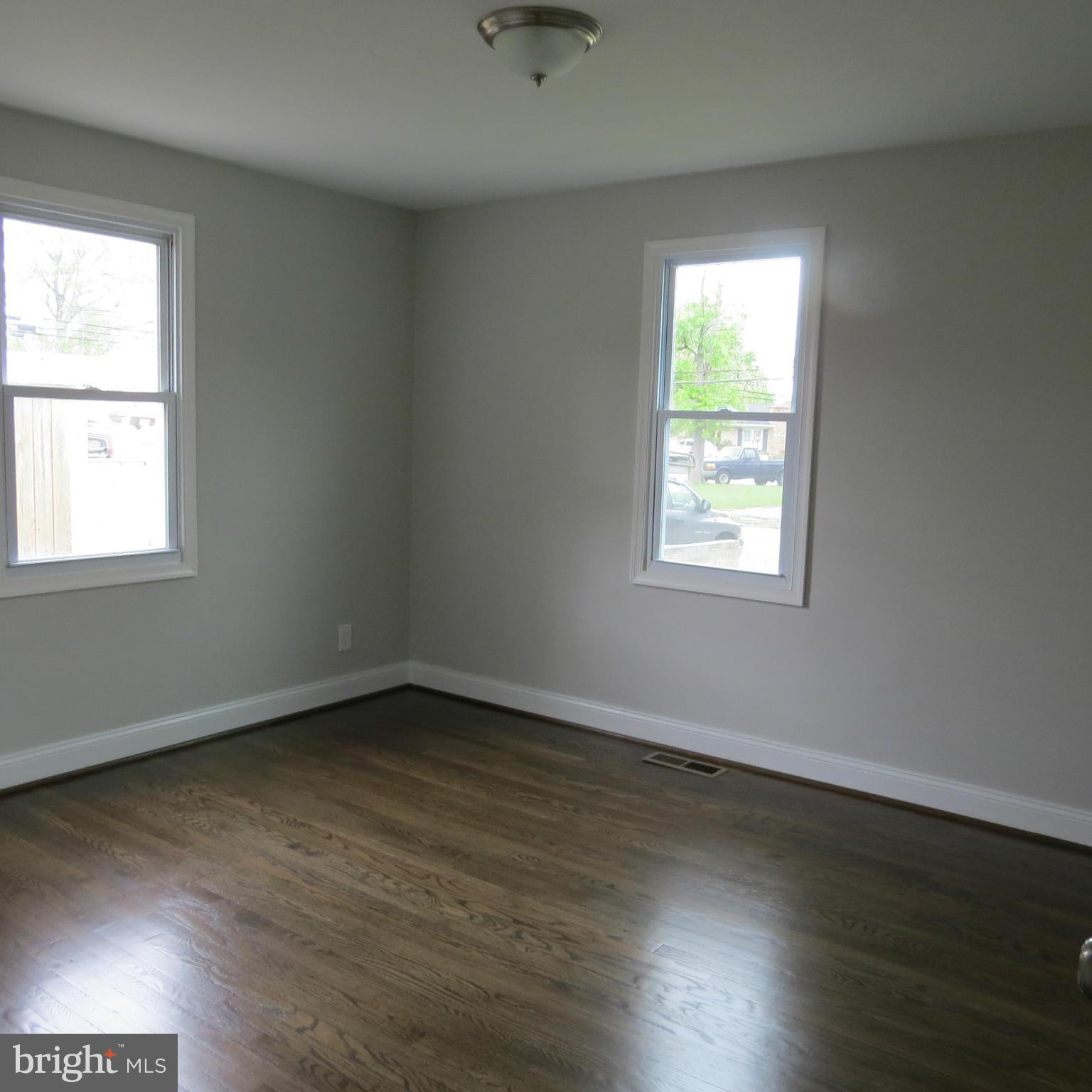 PINE TERRACE - Residential