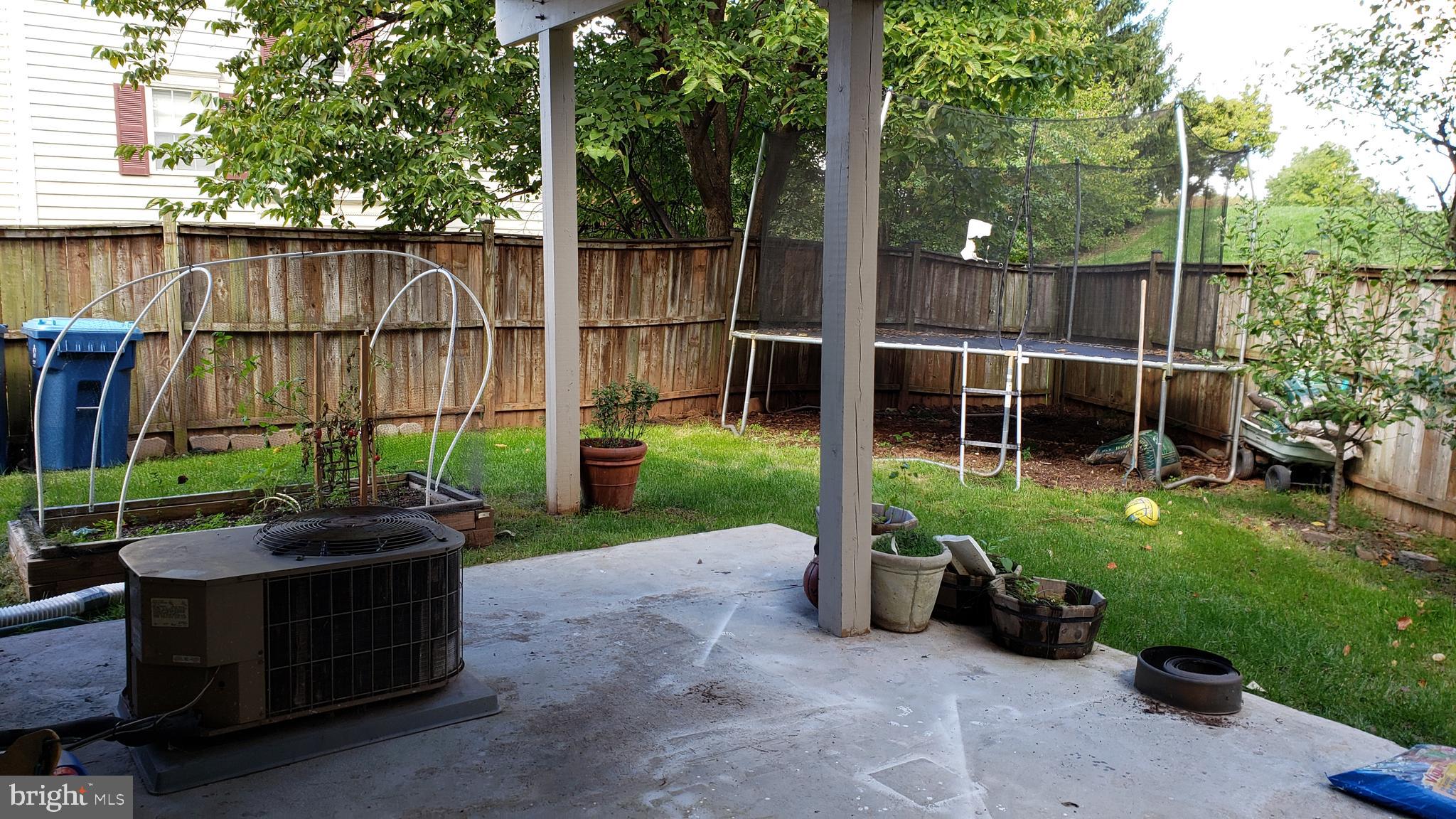 ASHBURN VILLAGE - Residential Lease