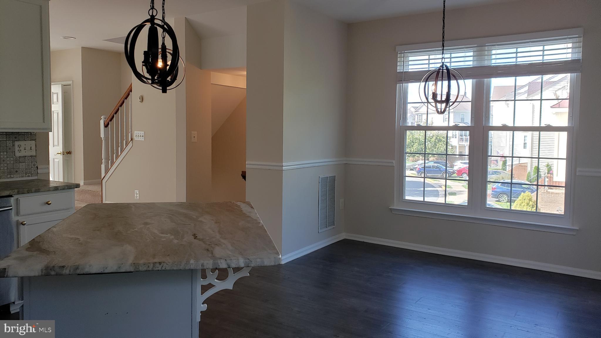 ASHBURN VILLAGE - Residential Lease