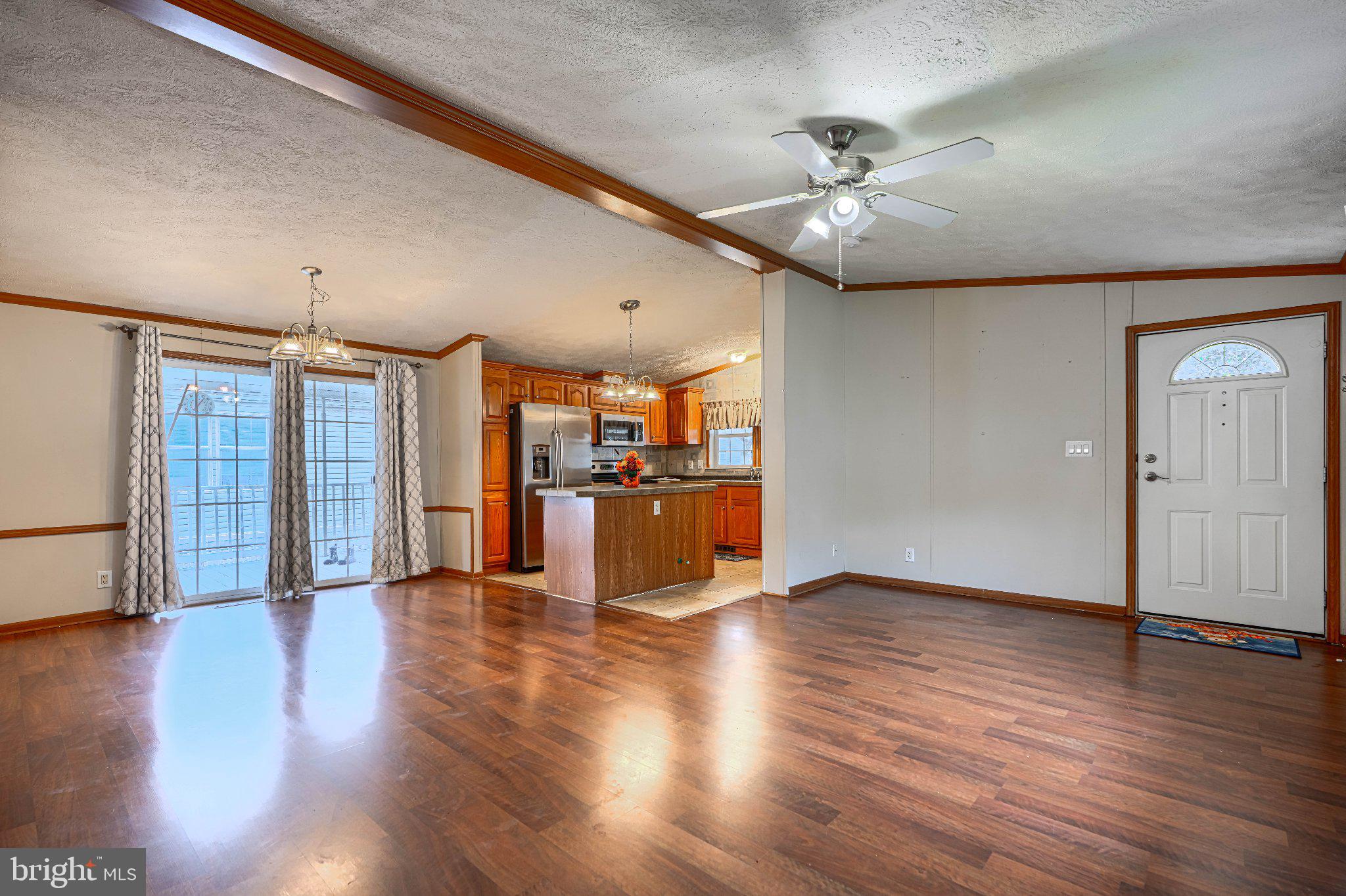 3513 BUCKBOARD LANE