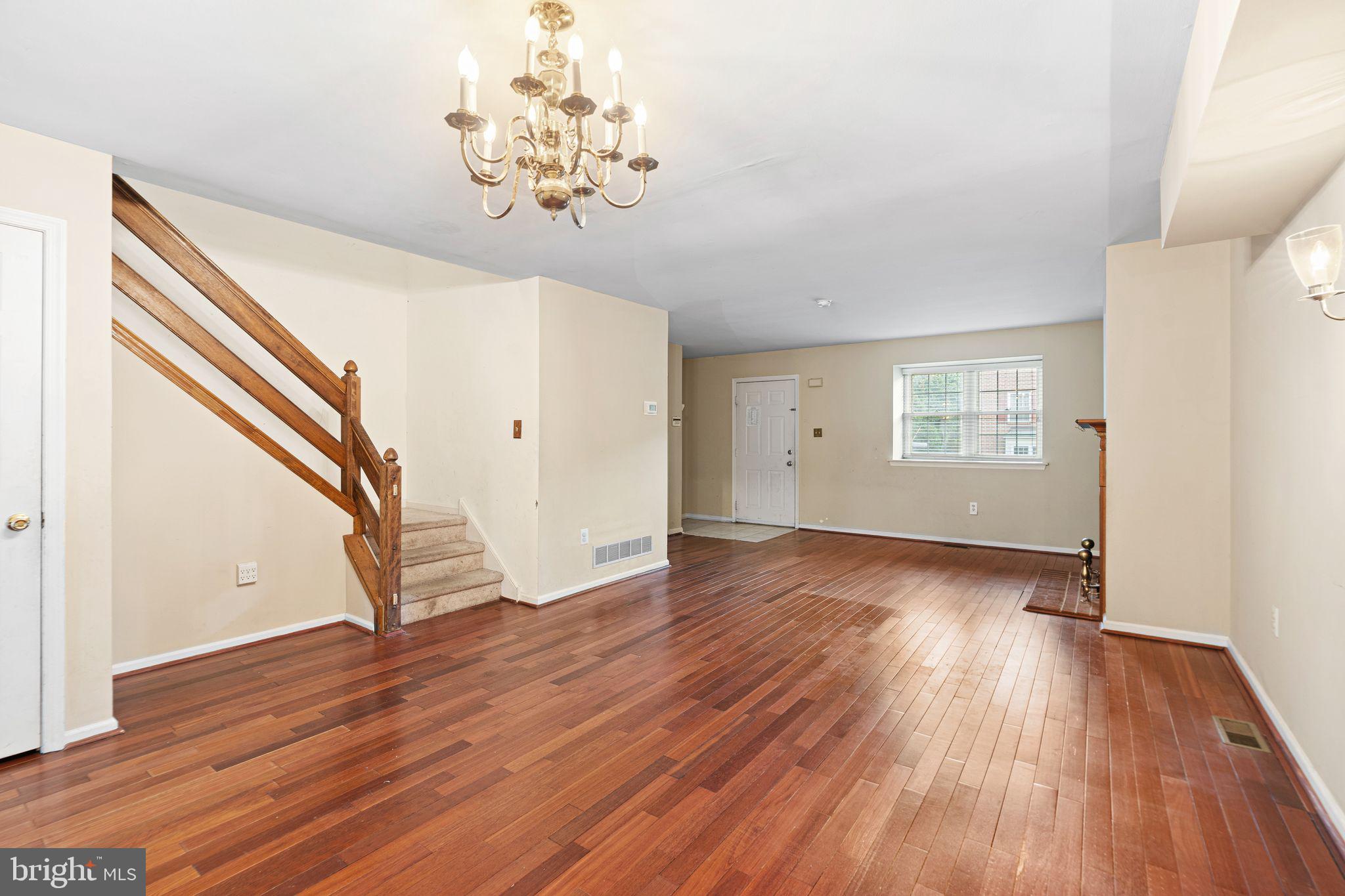 HERITAGE MANOR - Residential