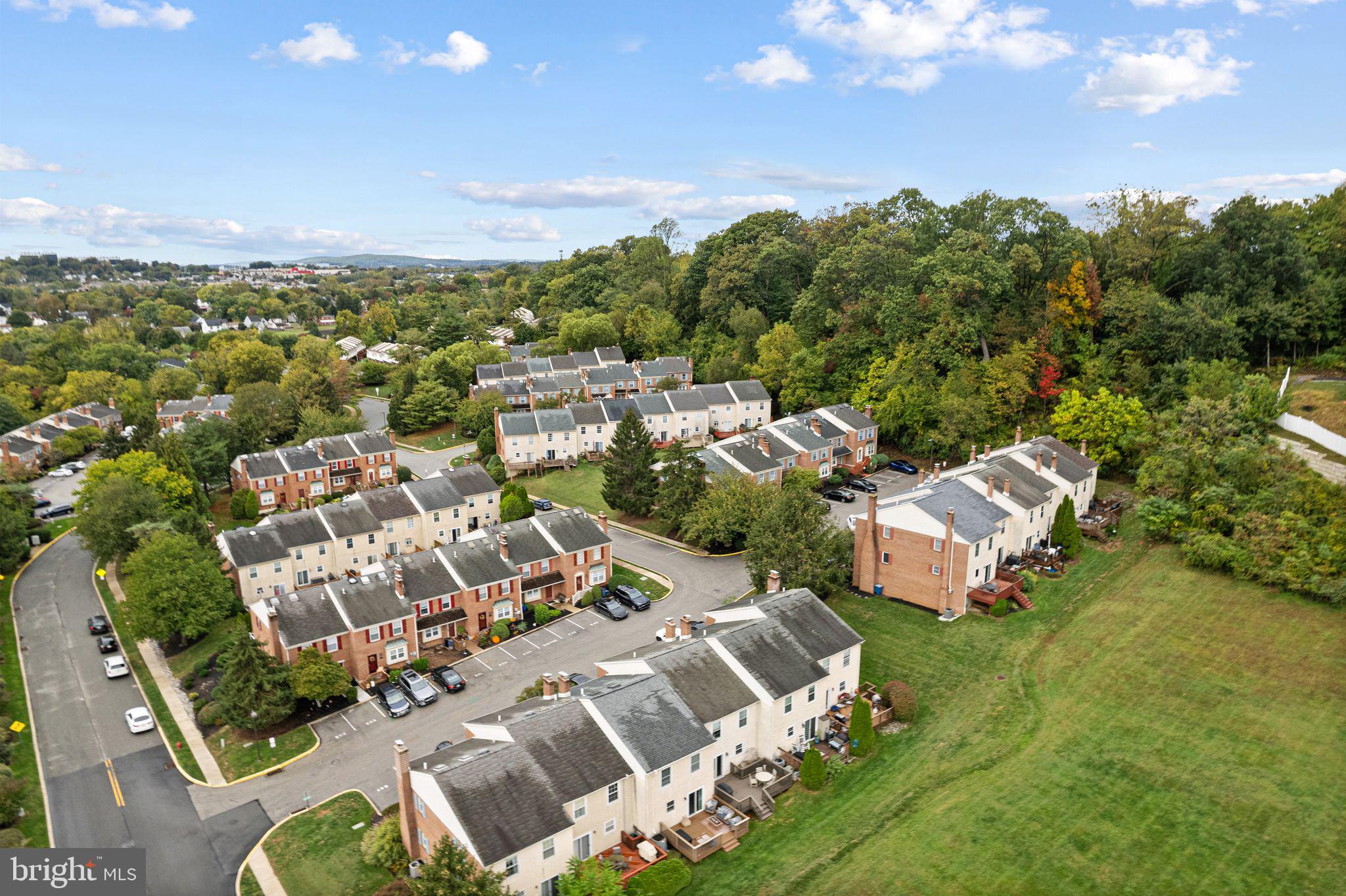 HERITAGE MANOR - Residential