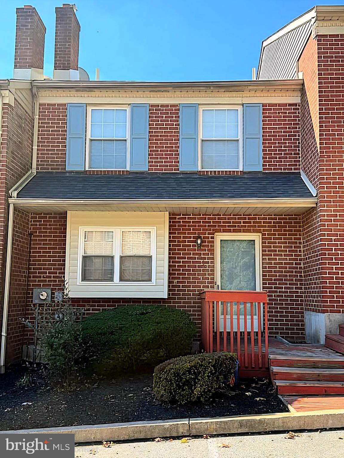 HERITAGE MANOR - Residential