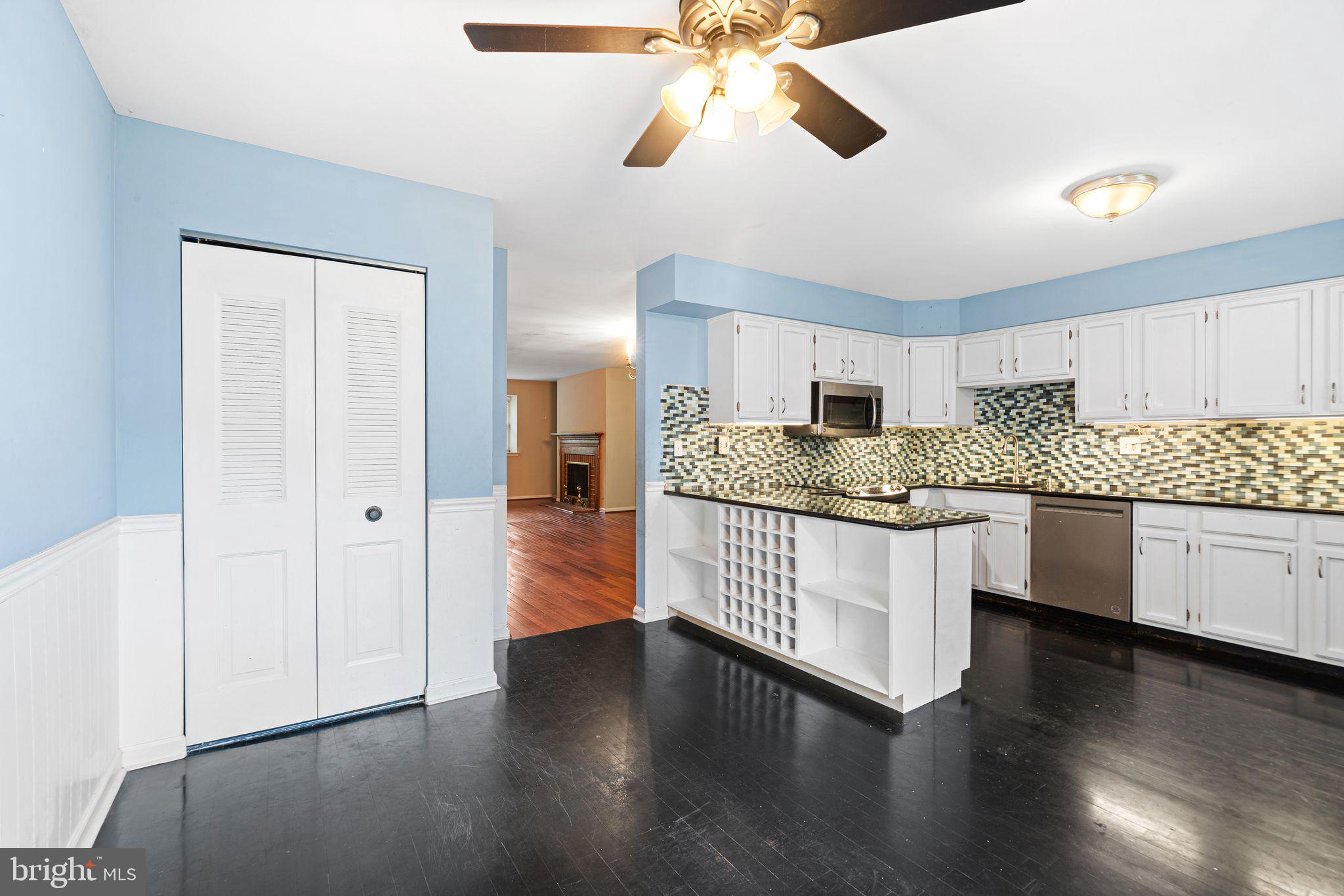 HERITAGE MANOR - Residential