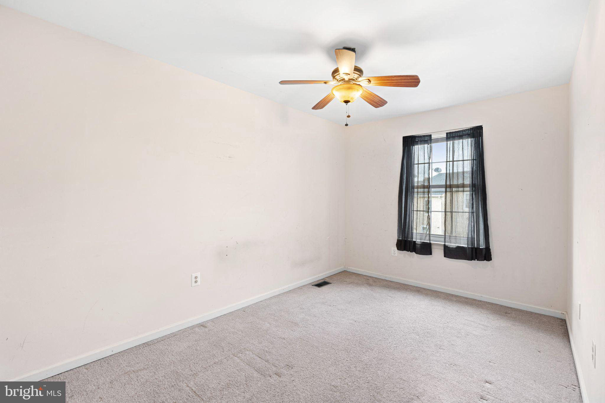 HERITAGE MANOR - Residential