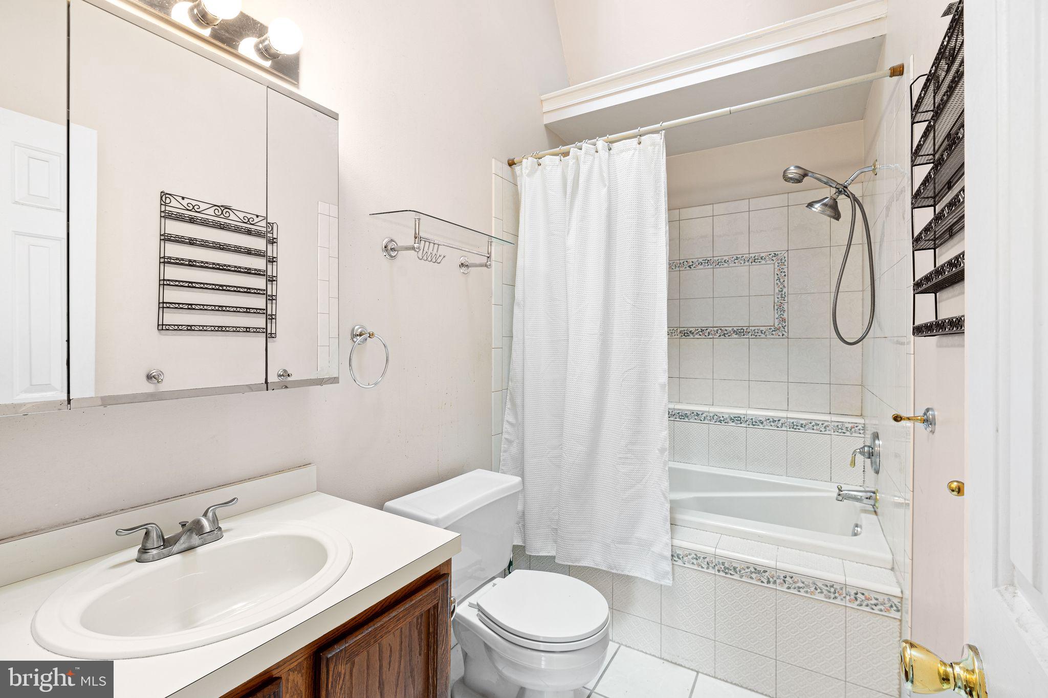 HERITAGE MANOR - Residential