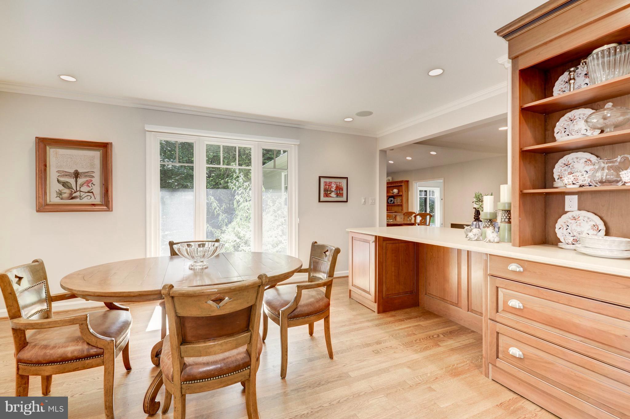 RIVER FALLS - Residential