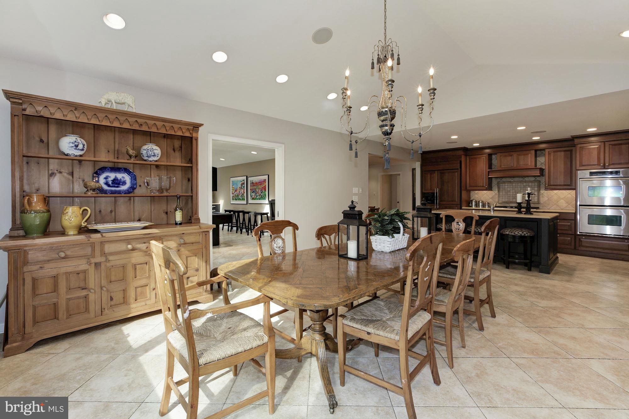 RIVER FALLS - Residential