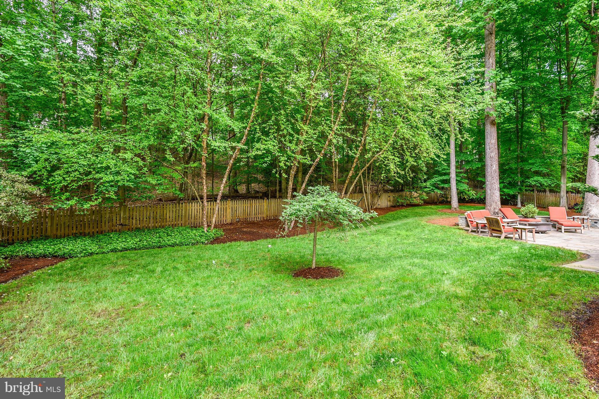 RIVER FALLS - Residential