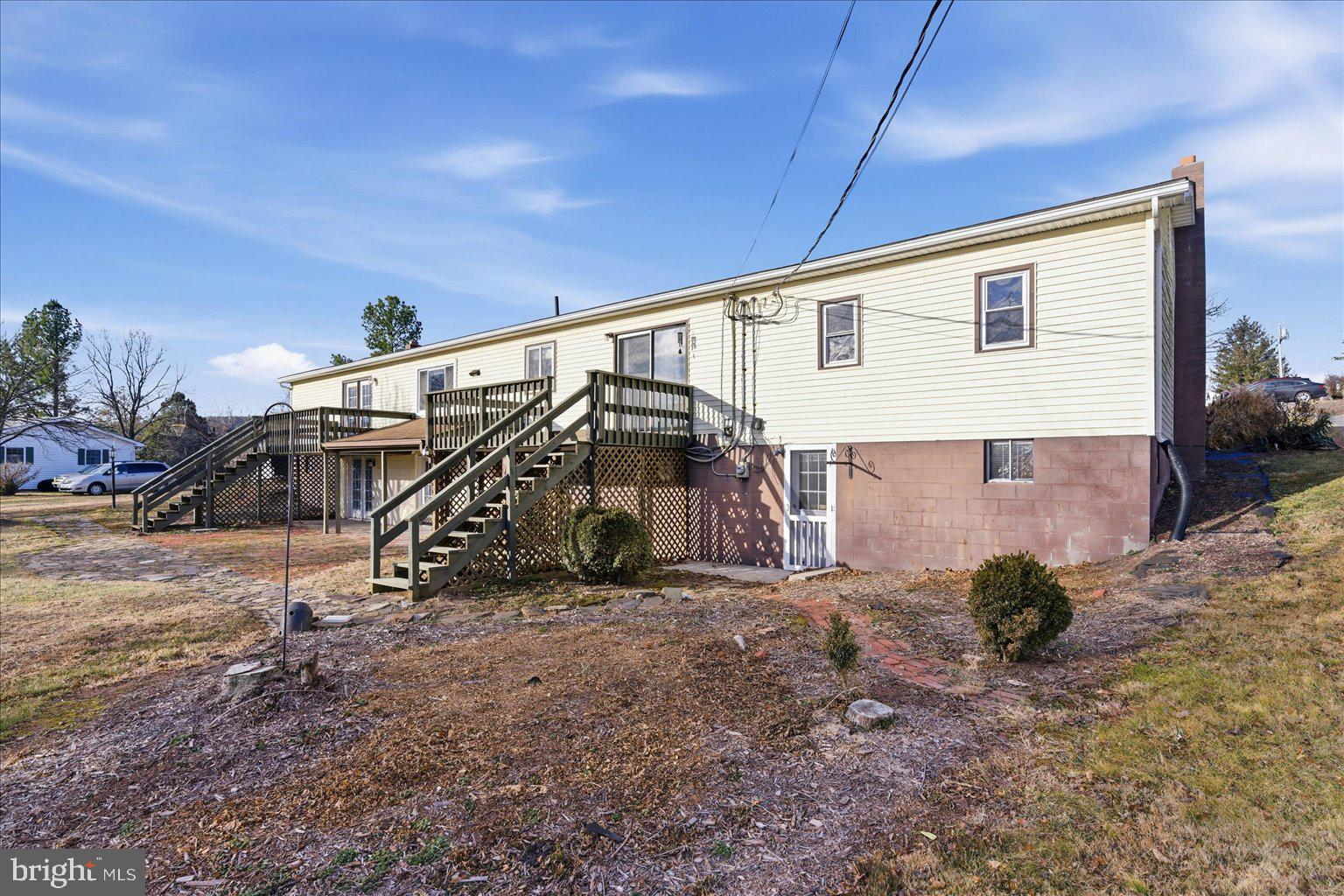 SUNRISE SUMMIT - Residential Income