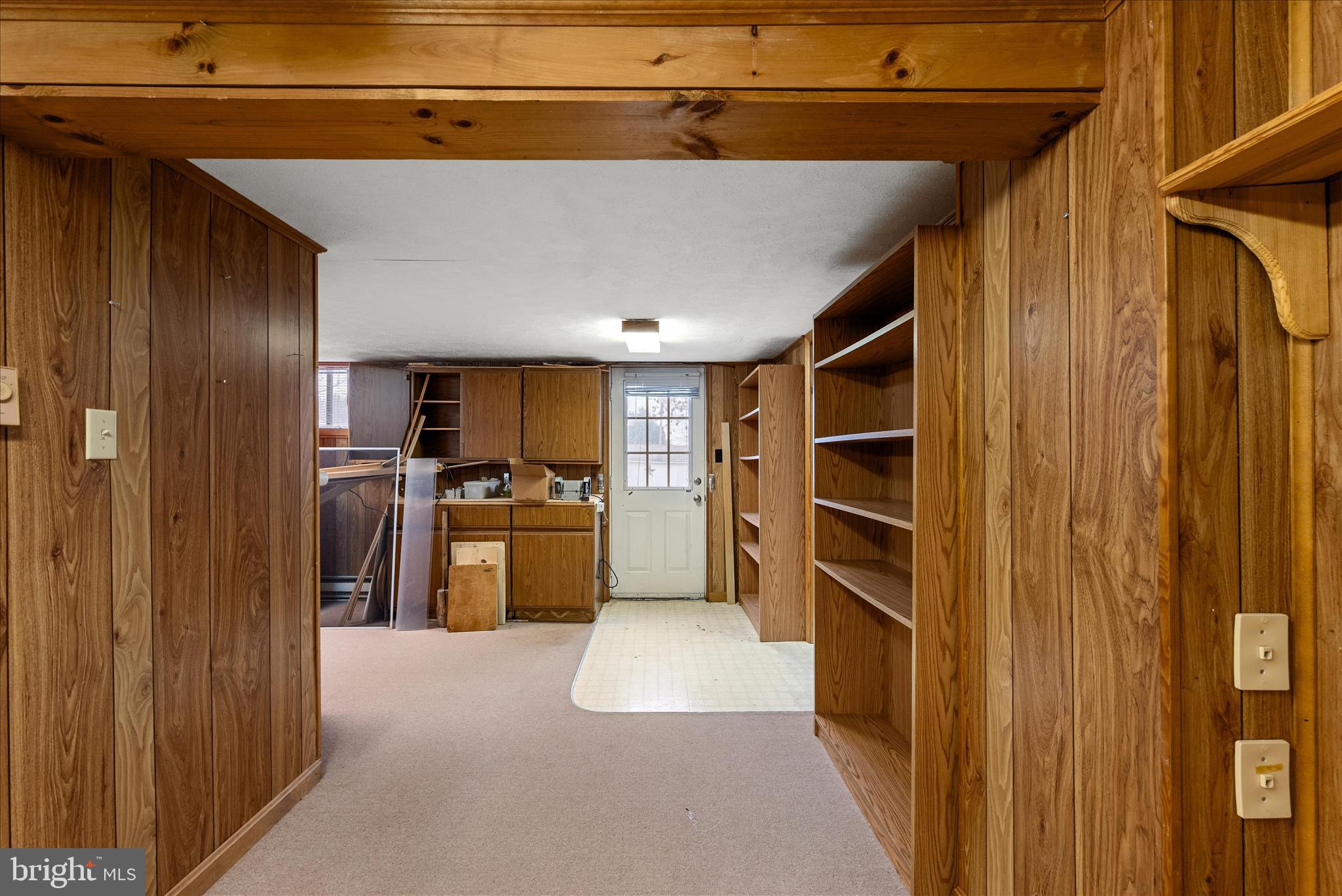 SUNRISE SUMMIT - Residential Income