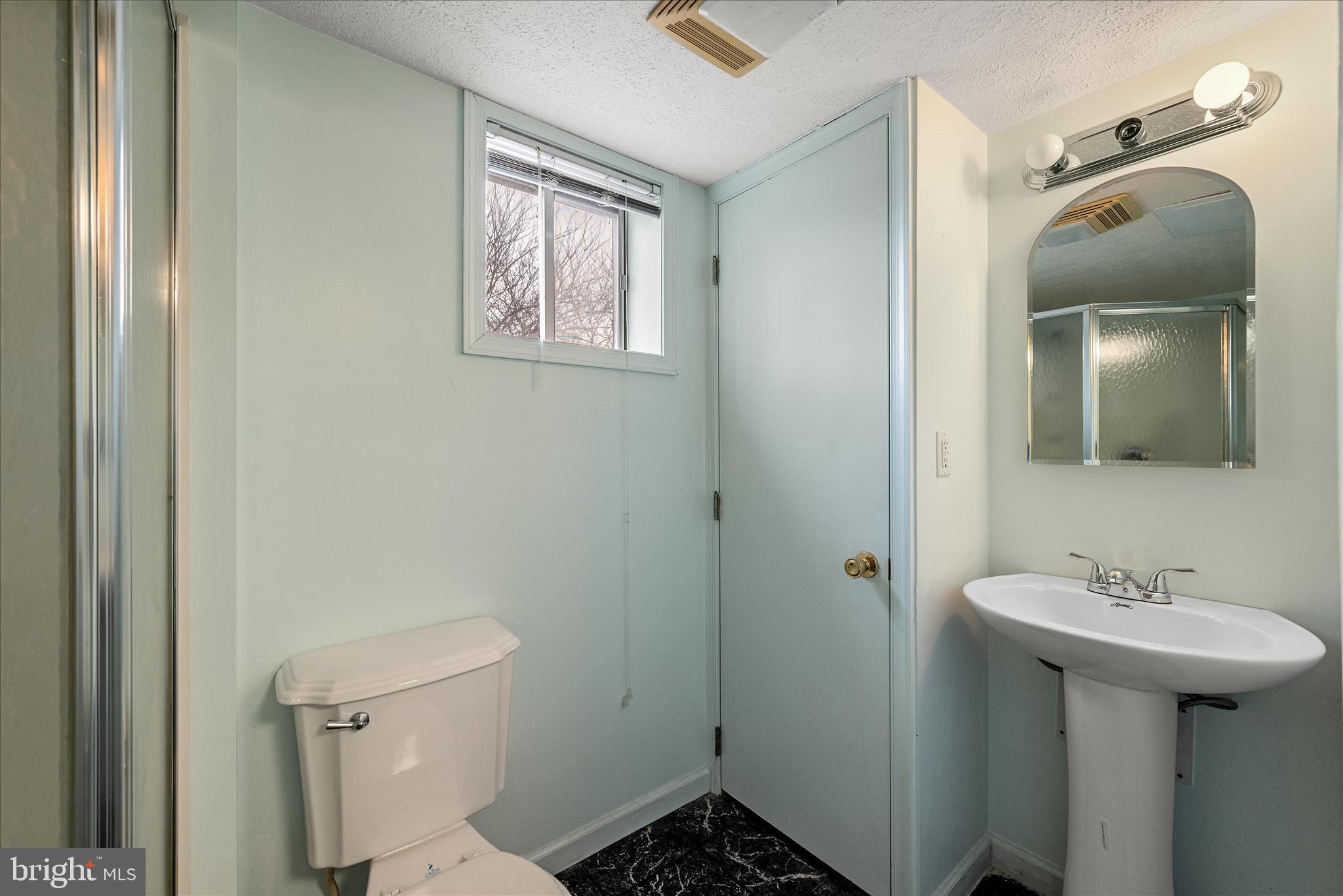 SUNRISE SUMMIT - Residential Income