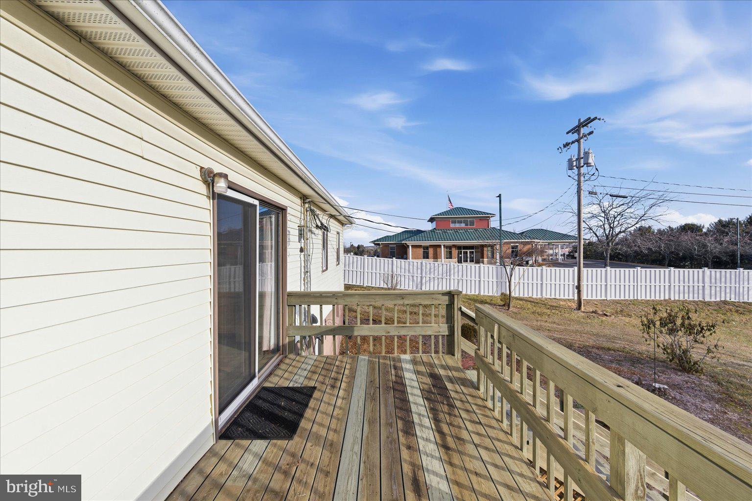 SUNRISE SUMMIT - Residential Income