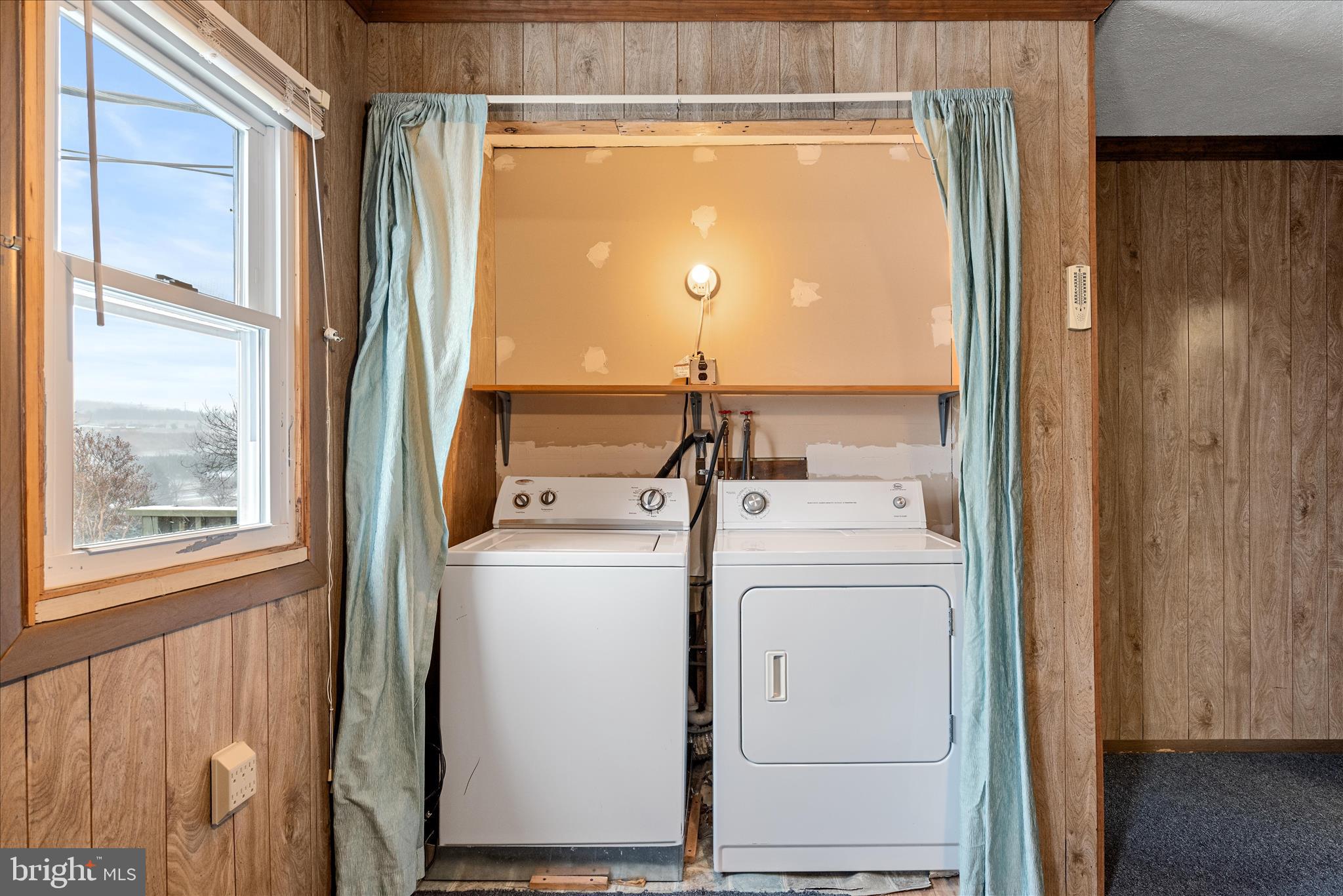 SUNRISE SUMMIT - Residential Income