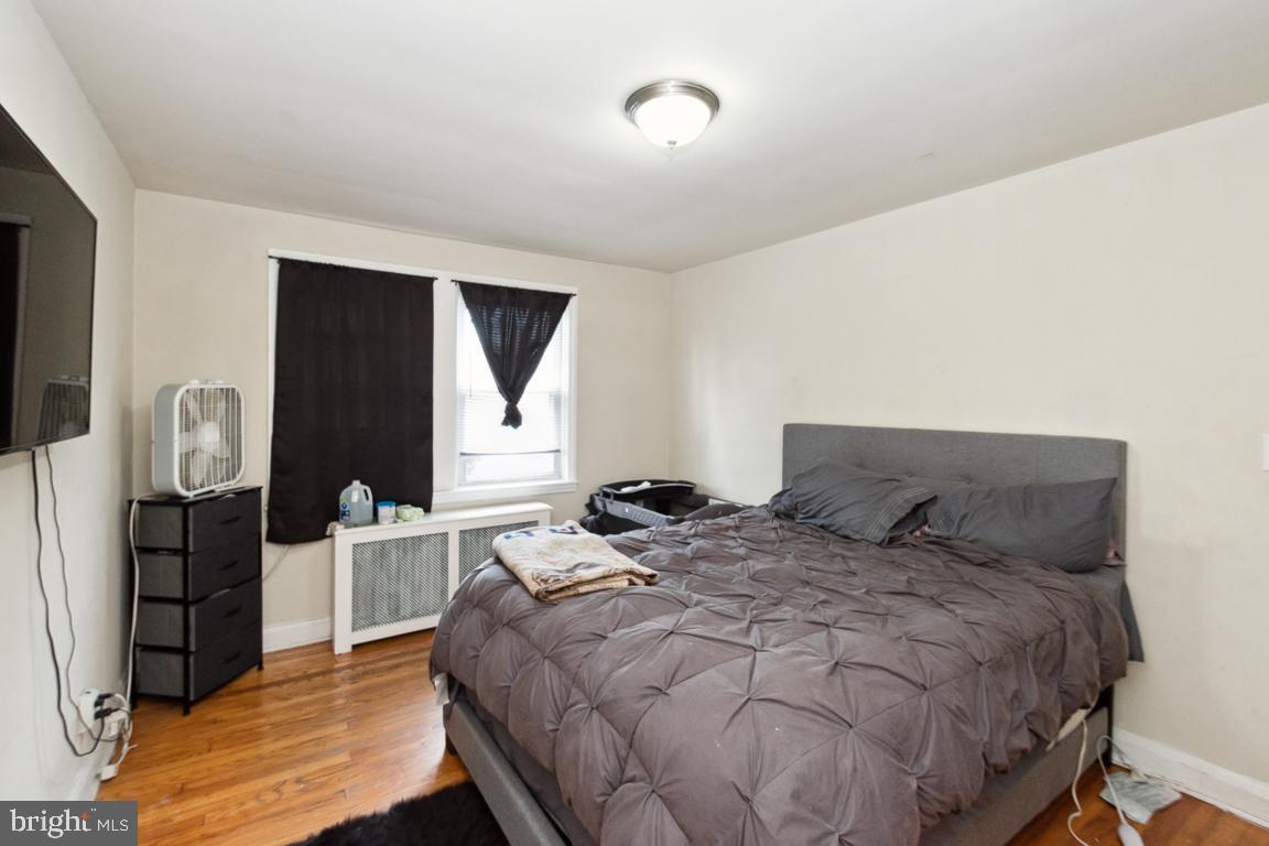 EDMONDSON VILLAGE - Residential