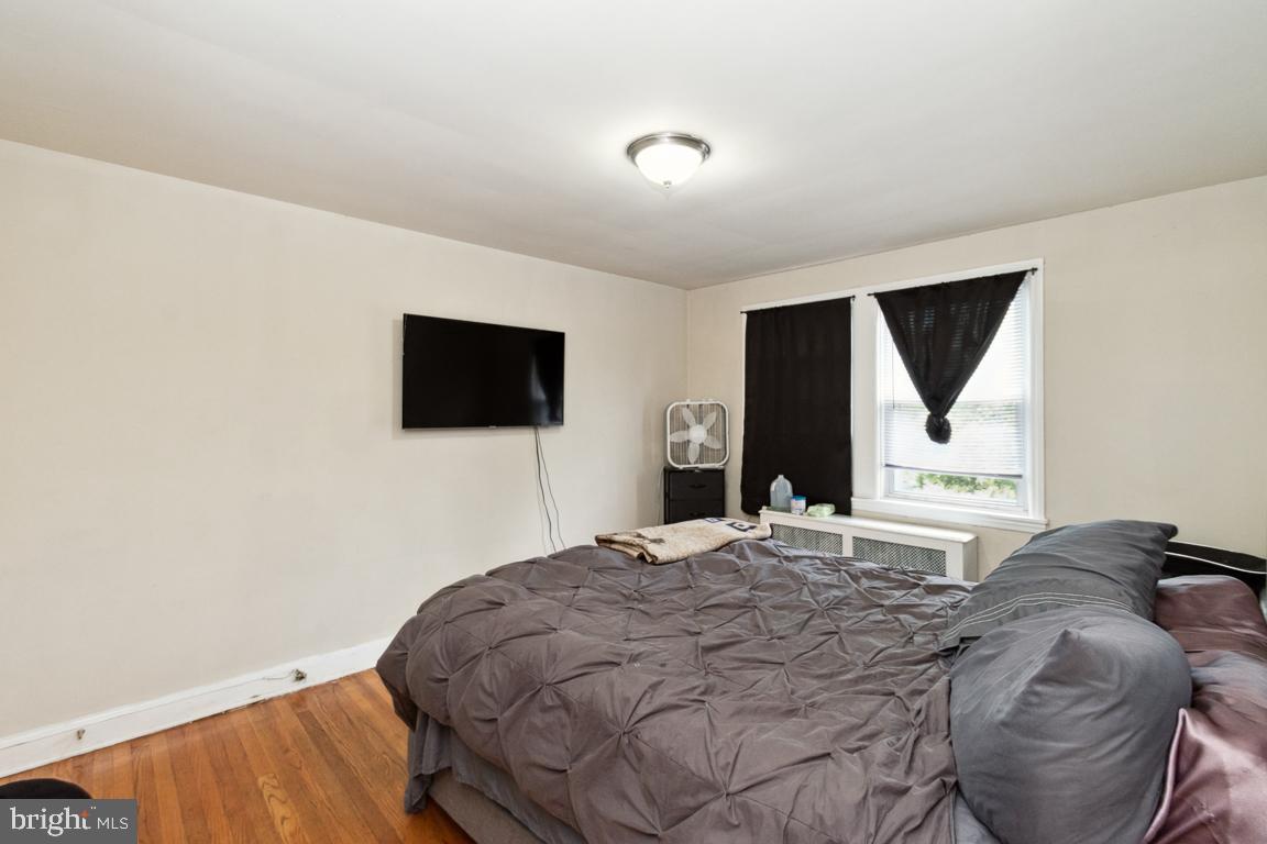 EDMONDSON VILLAGE - Residential