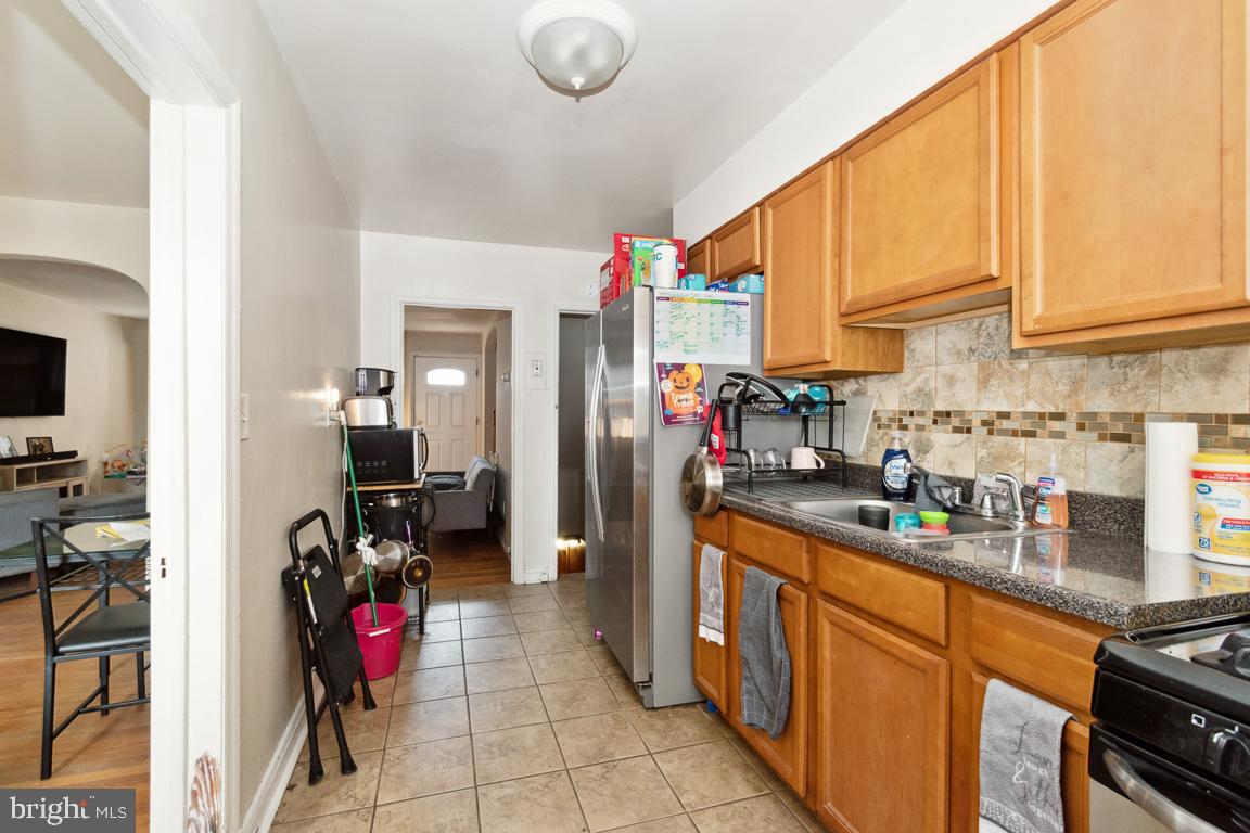 EDMONDSON VILLAGE - Residential